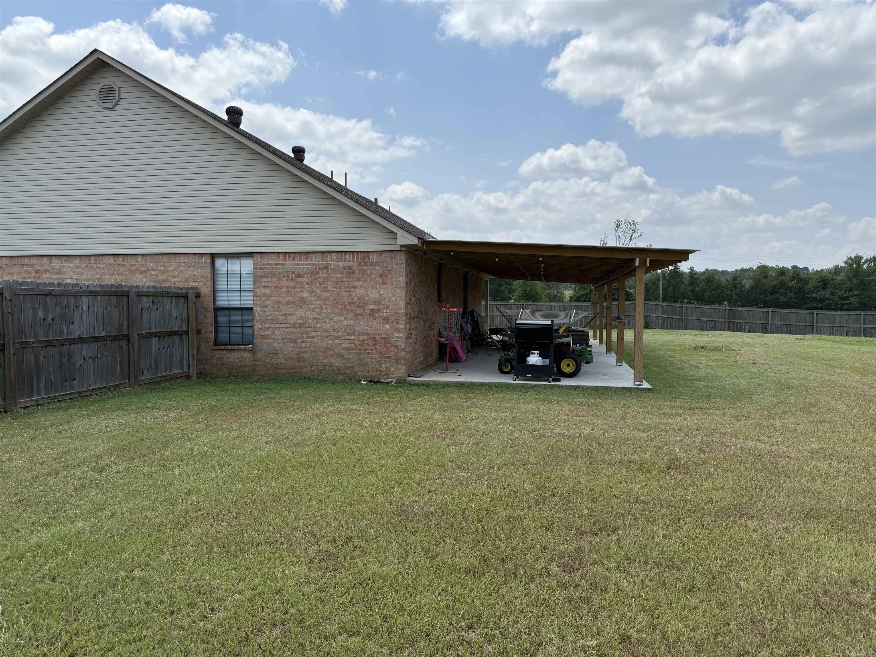 85 Arrowhead  Greenbrier, AR