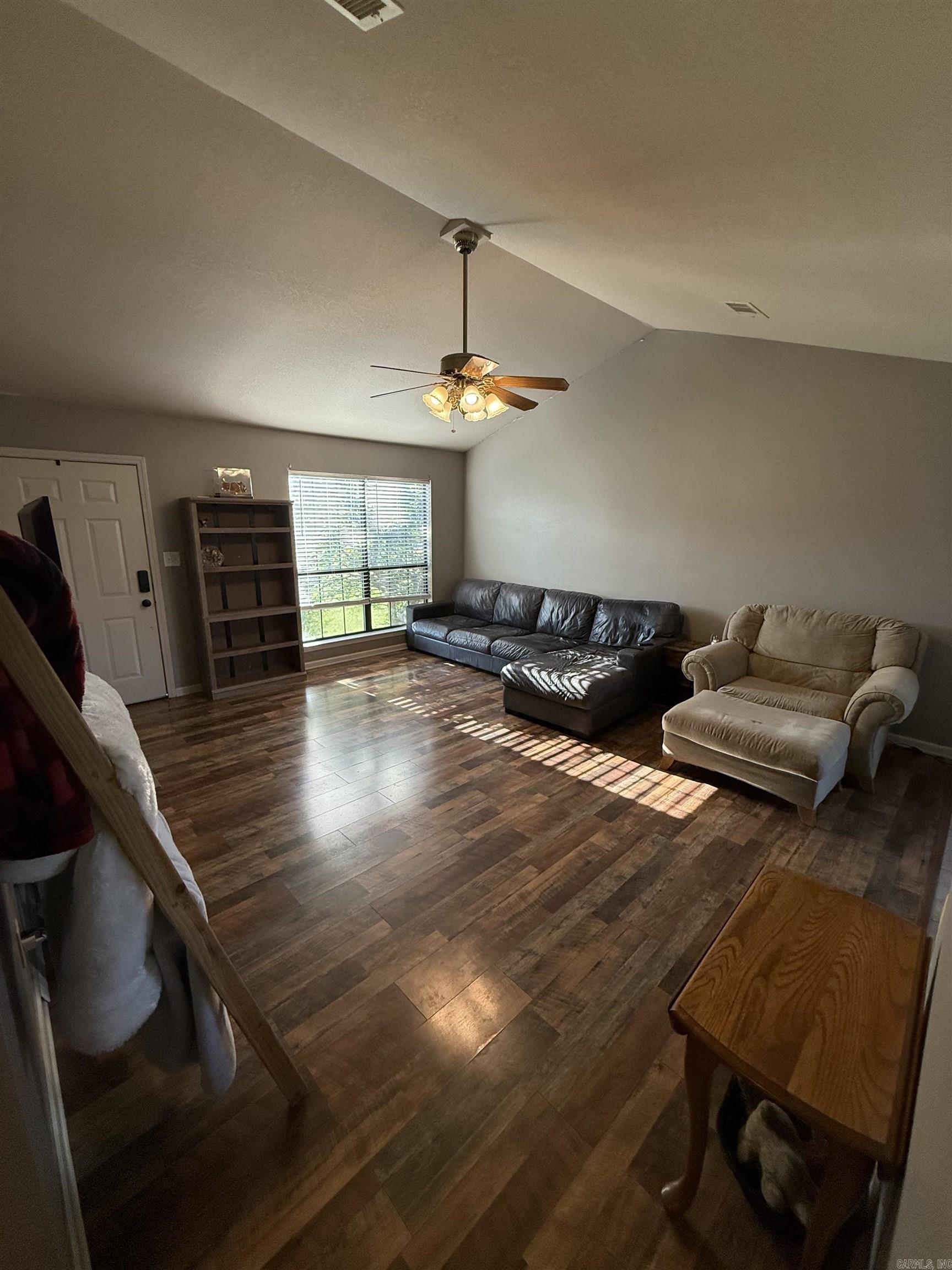 85 Arrowhead  Greenbrier, AR