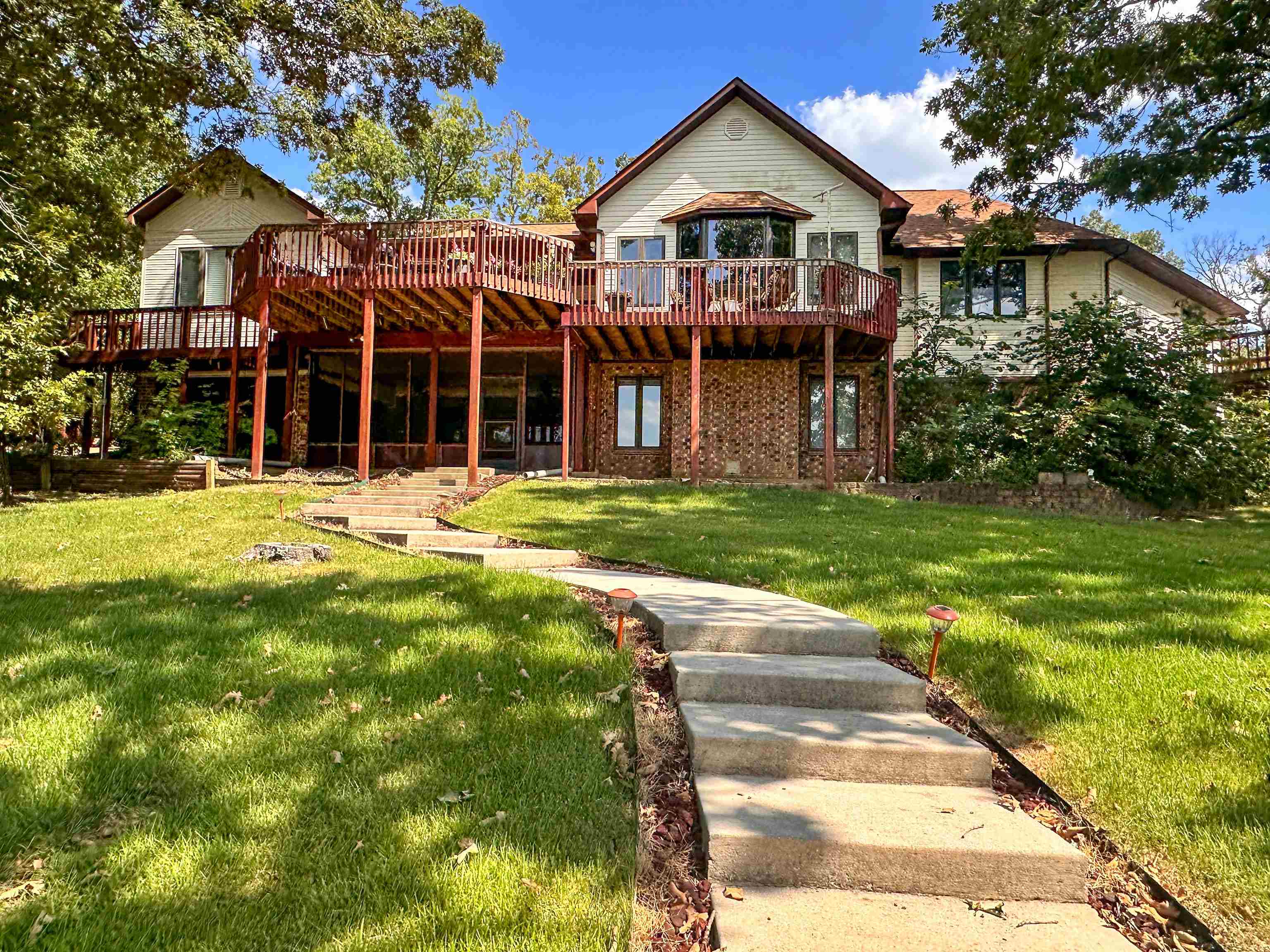 606 S Shore  Horseshoe Bend, AR
