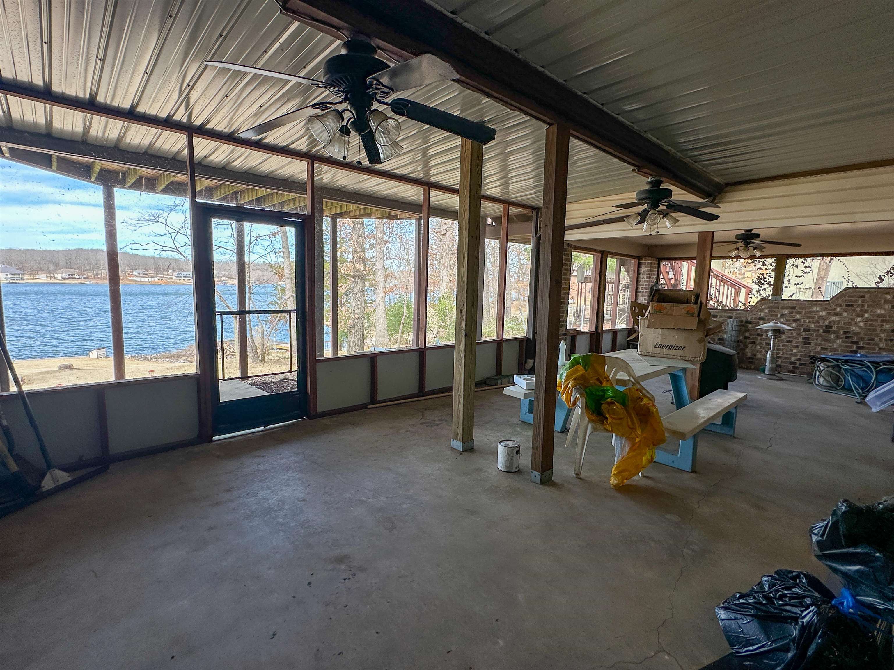 606 S Shore  Horseshoe Bend, AR