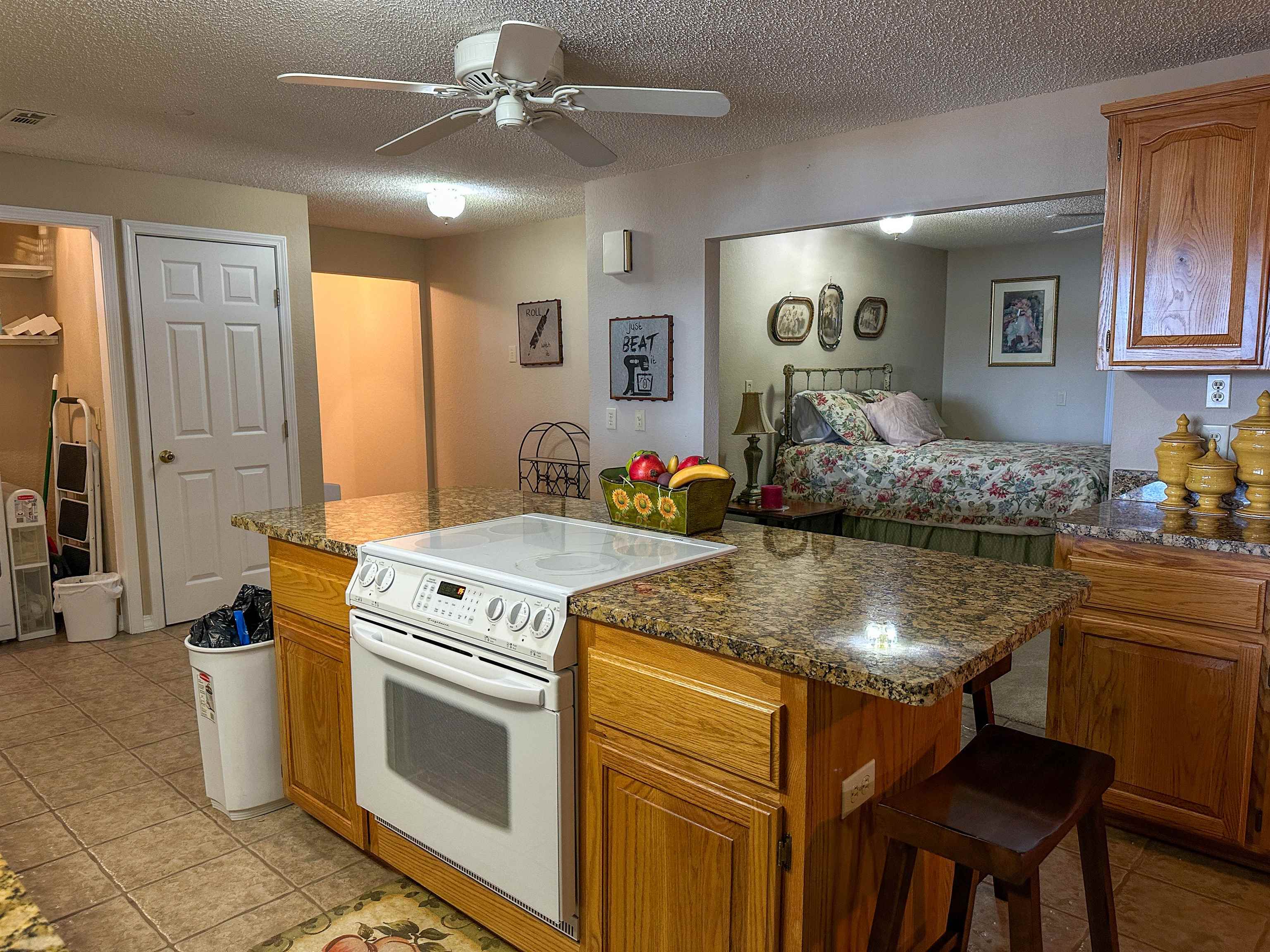 606 S Shore  Horseshoe Bend, AR