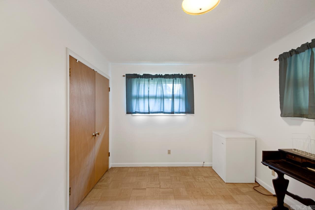 1 Vista Dr  Little Rock, AR