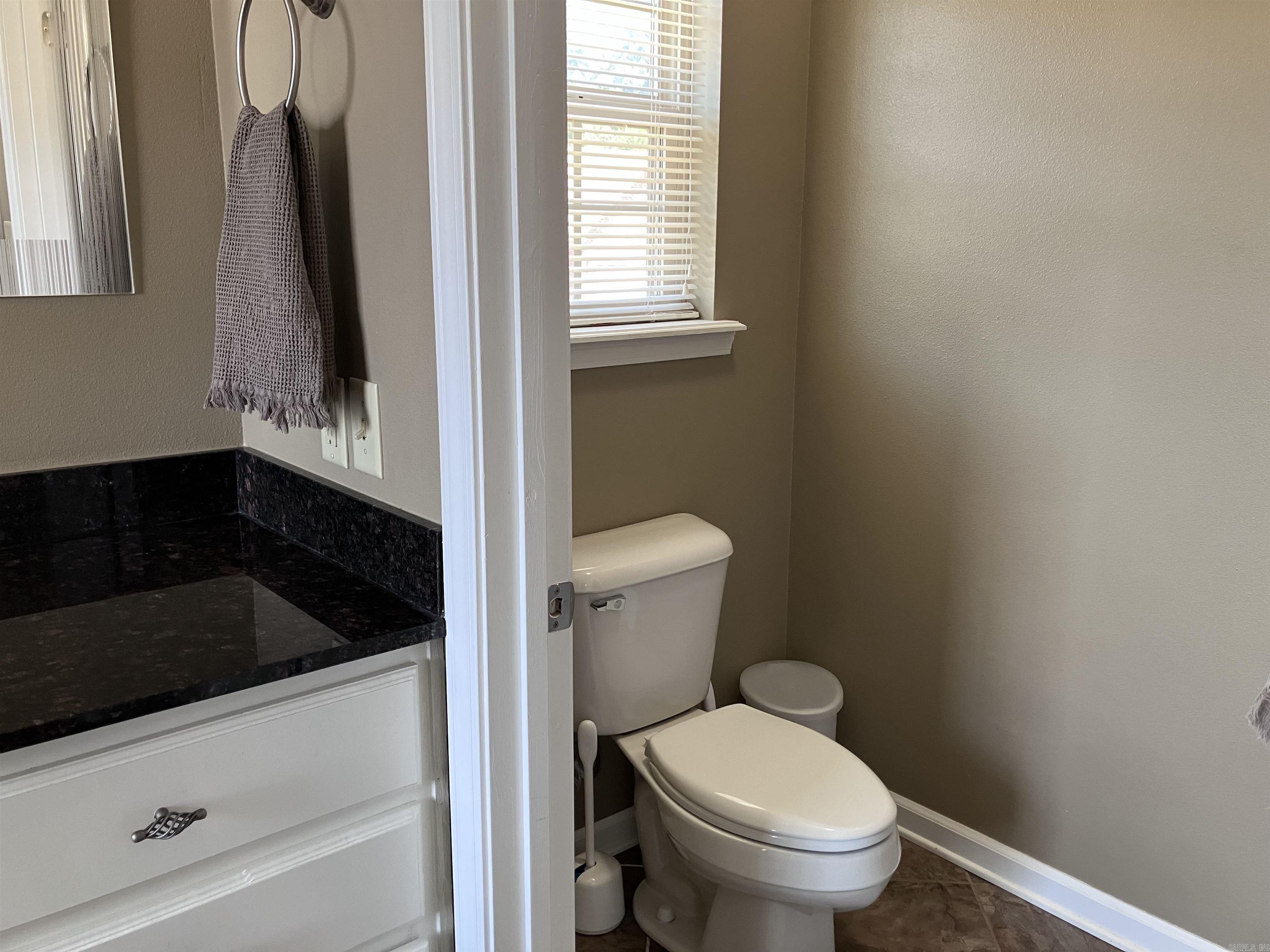 1102 Bluestone  Searcy, AR