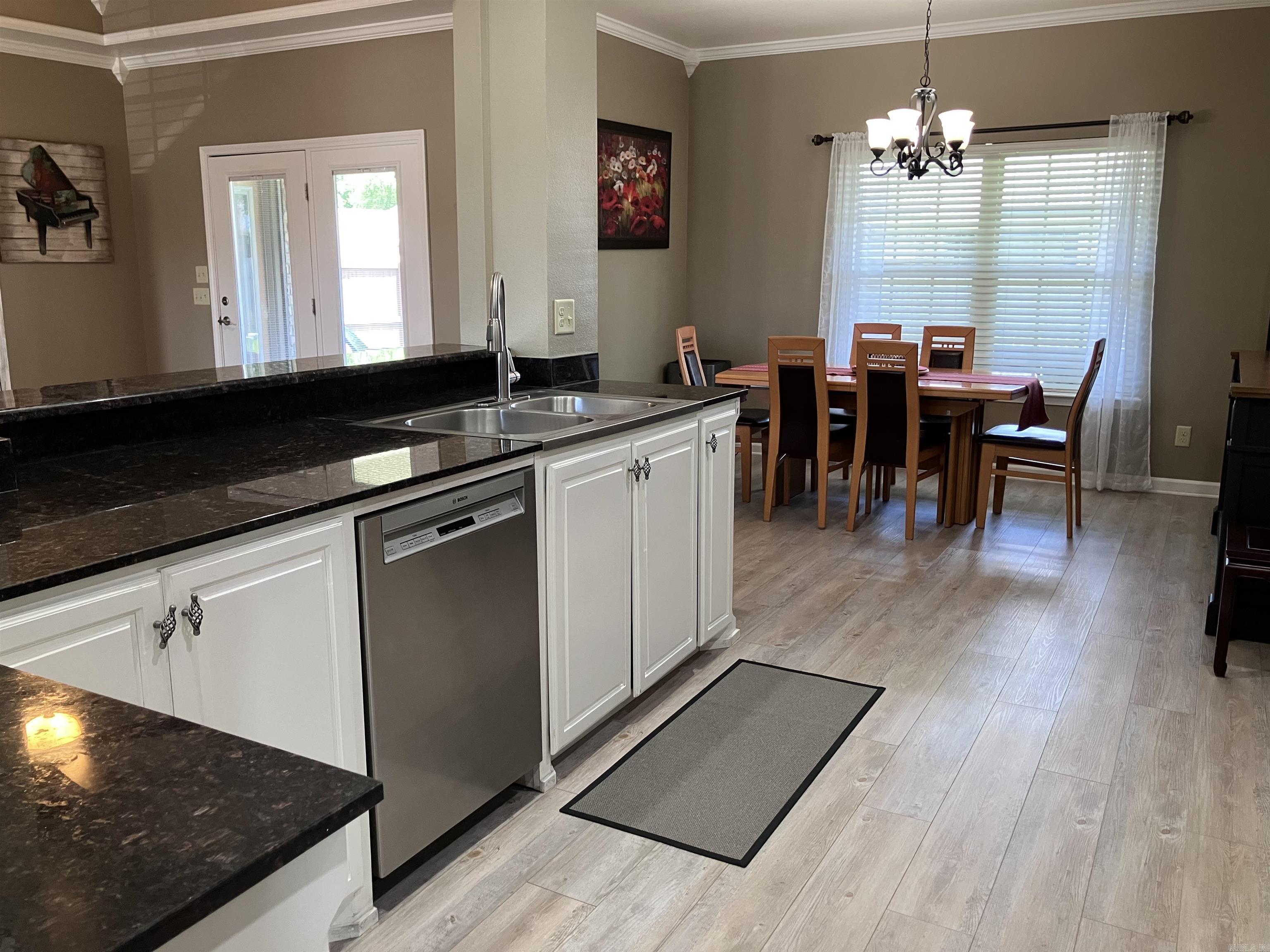 1102 Bluestone  Searcy, AR