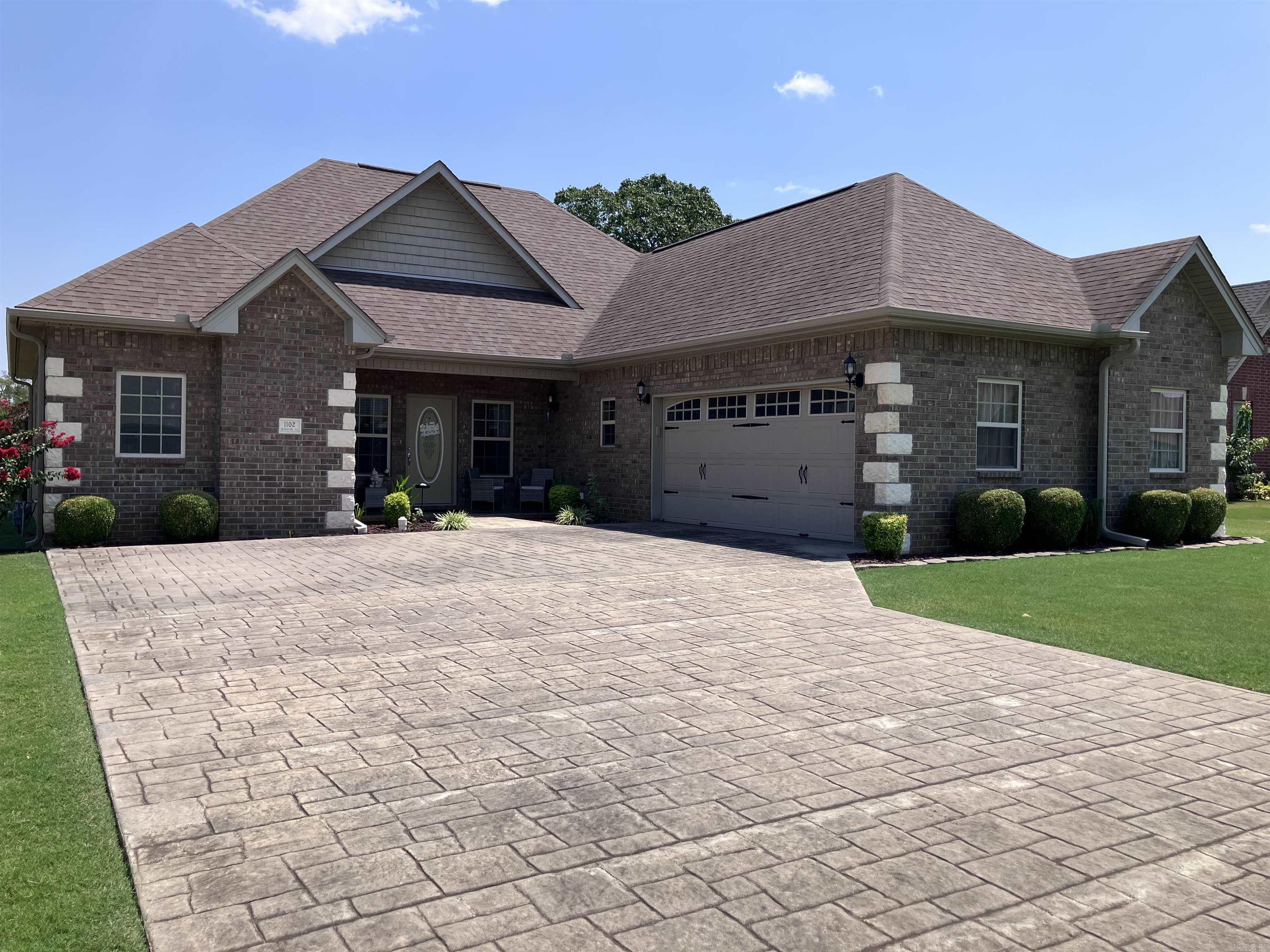 1102 Bluestone  Searcy, AR