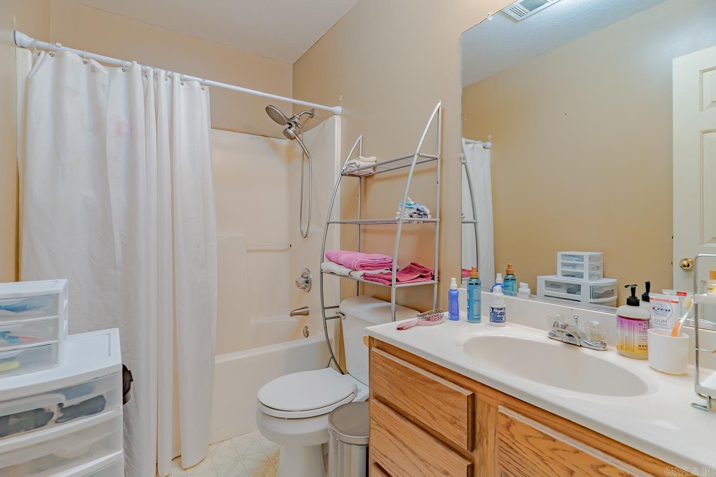 329 Robin  Bono, AR