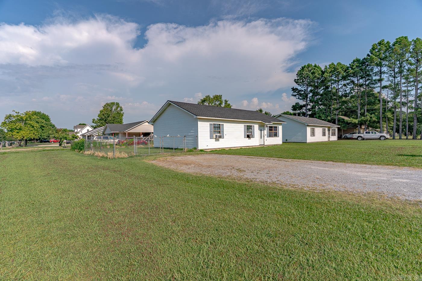 329 Robin  Bono, AR