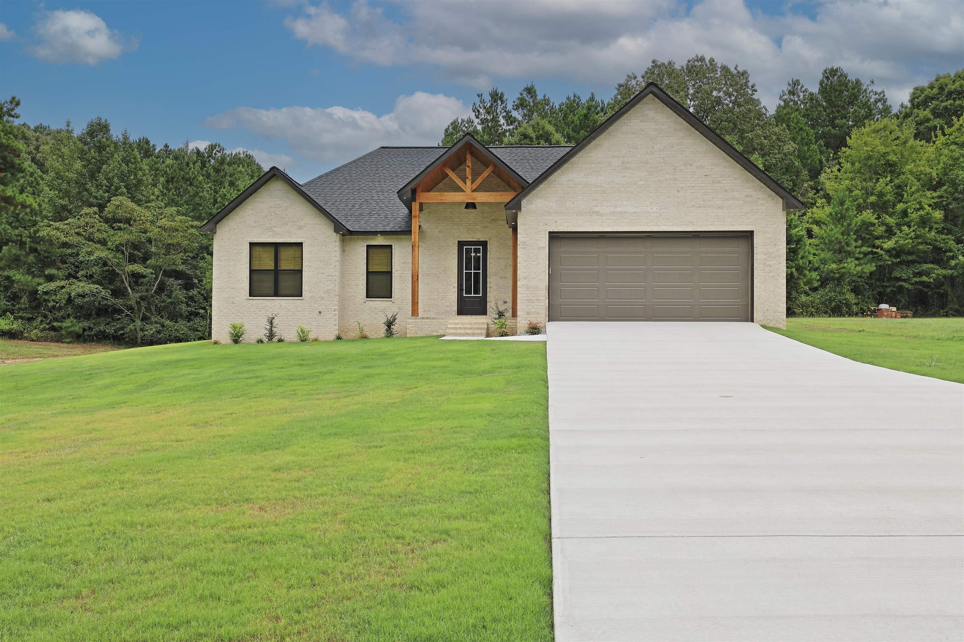 200 Grant 43  Sheridan, AR