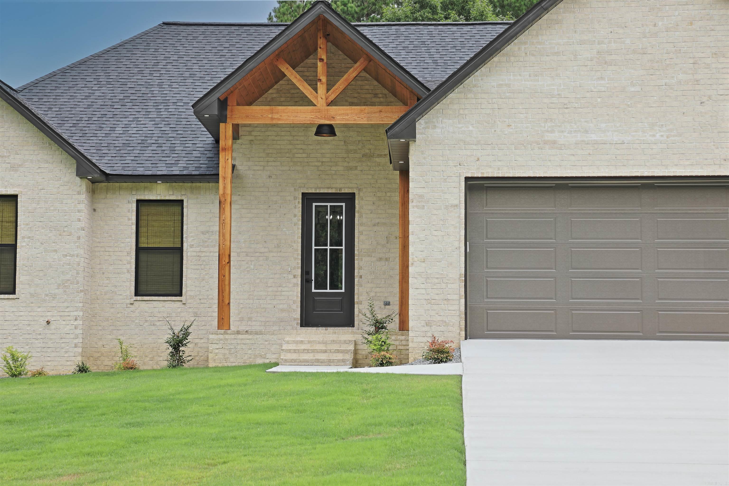 200 Grant 43  Sheridan, AR