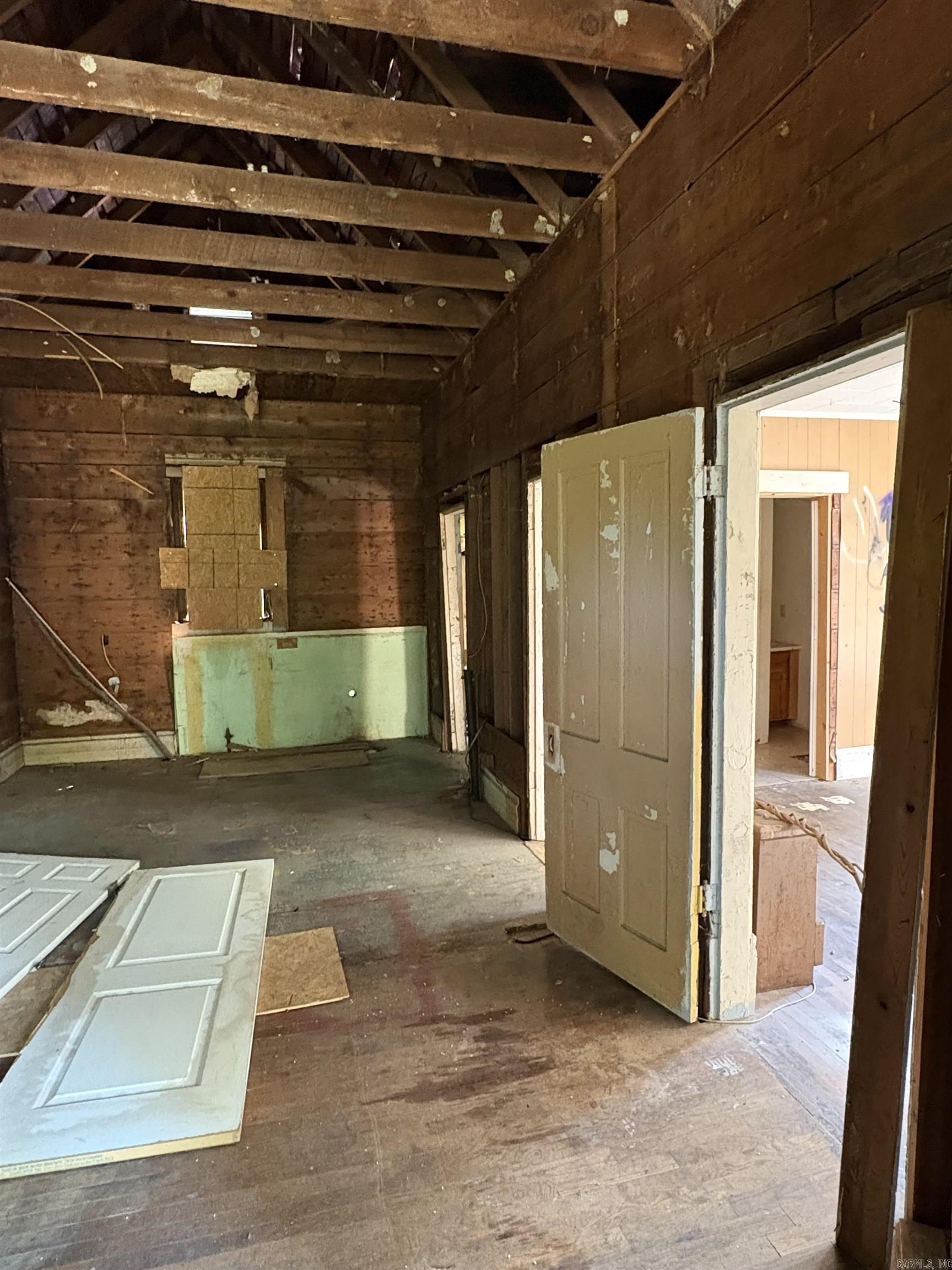 227 bluff  Hot Springs, AR