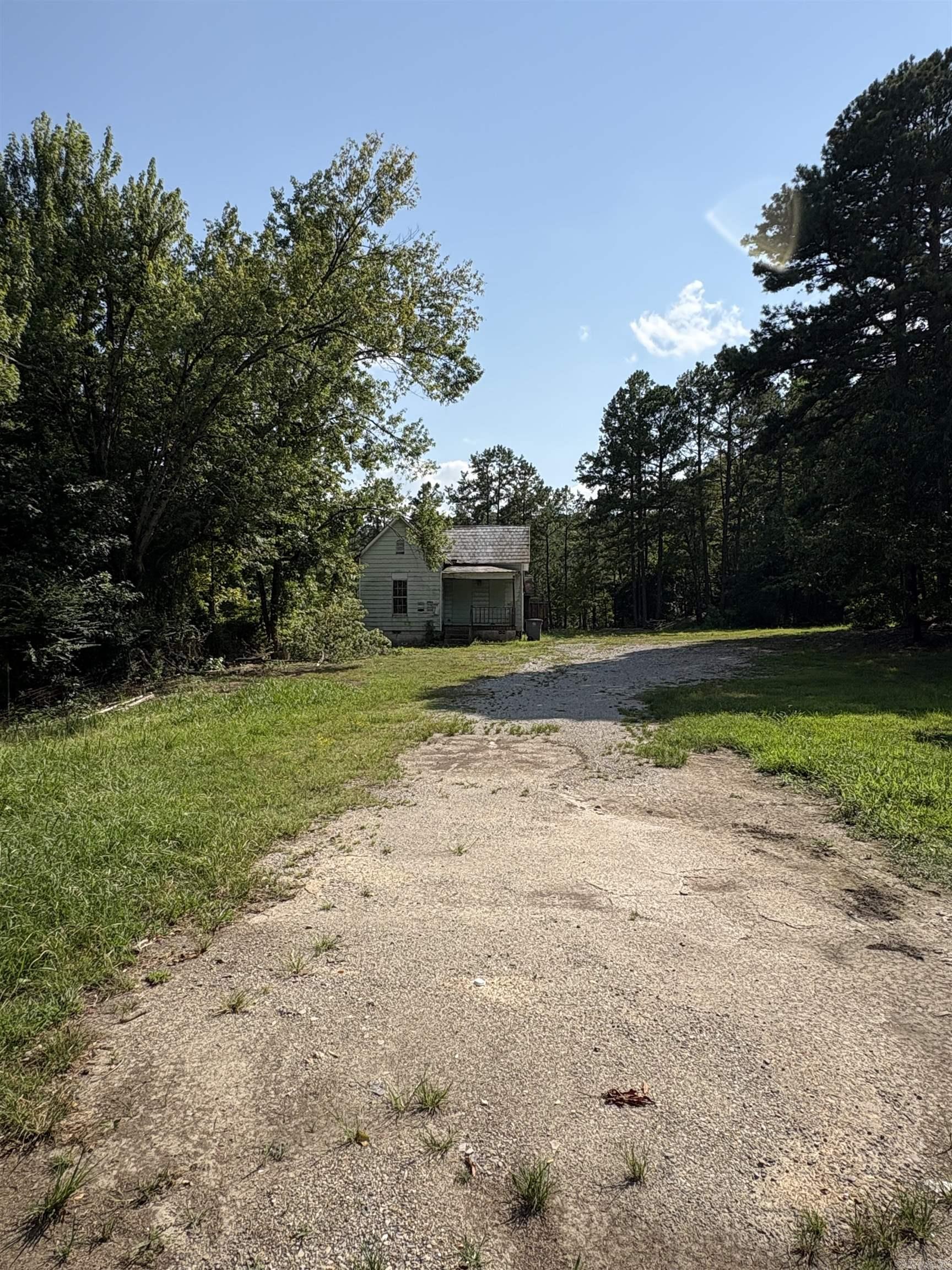 227 bluff  Hot Springs, AR