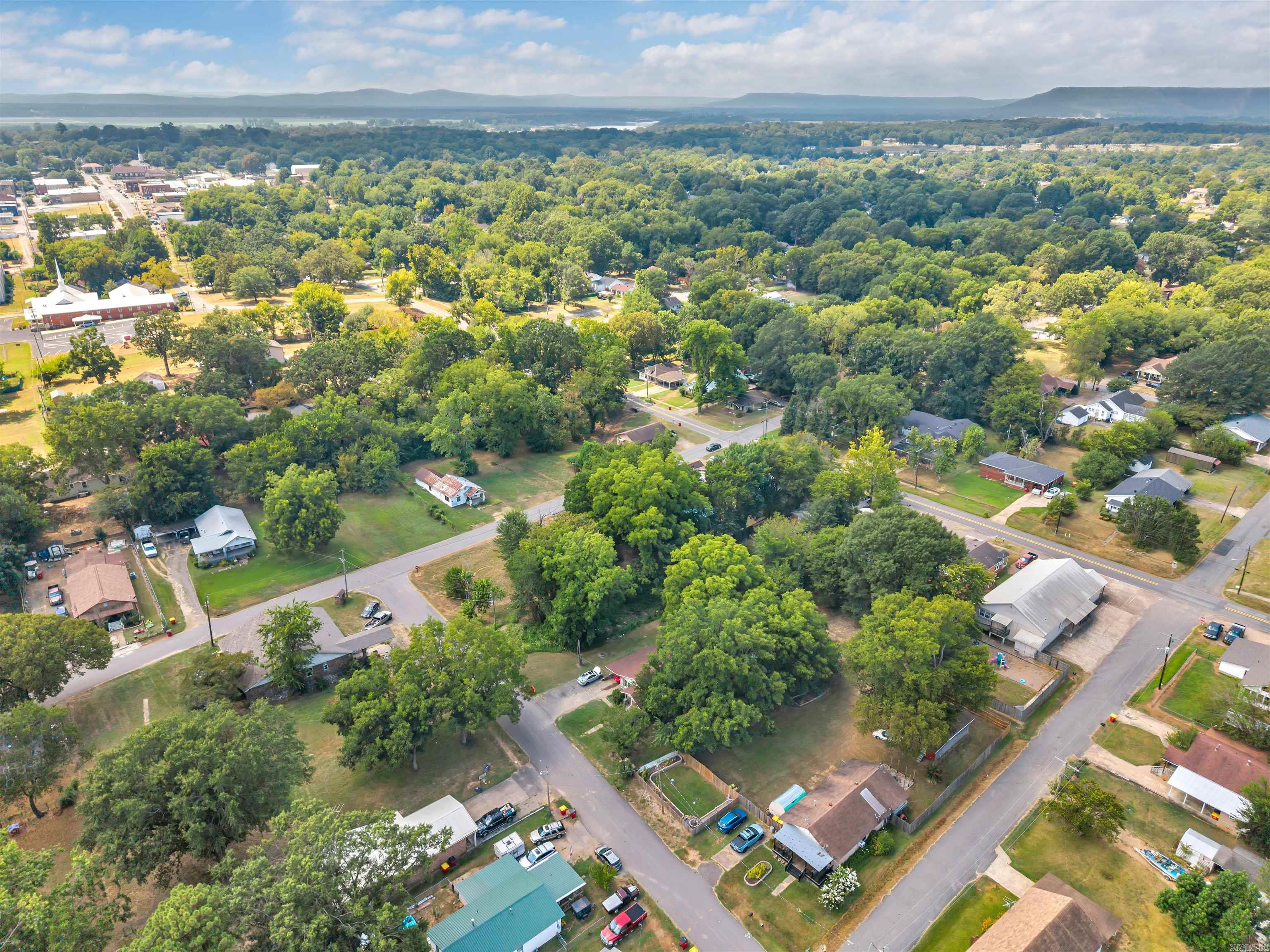 603 N Division North St  Morrilton, AR