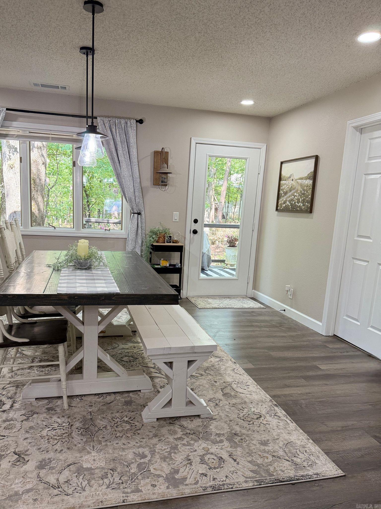4 Huesca  Hot Springs Village, AR