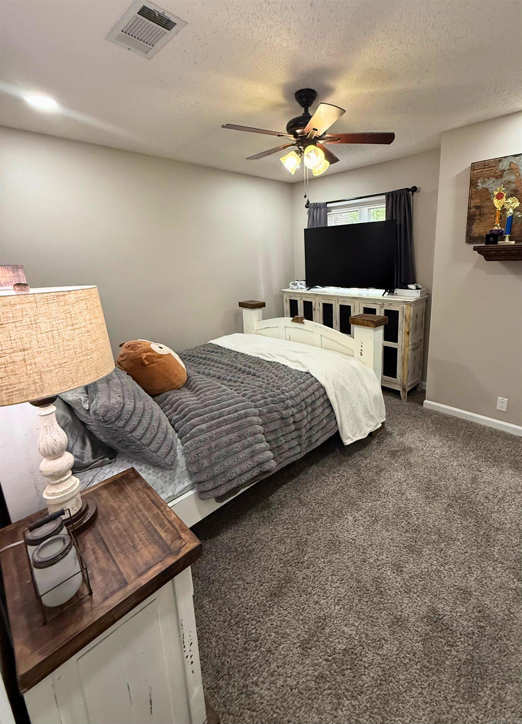 4 Huesca  Hot Springs Village, AR