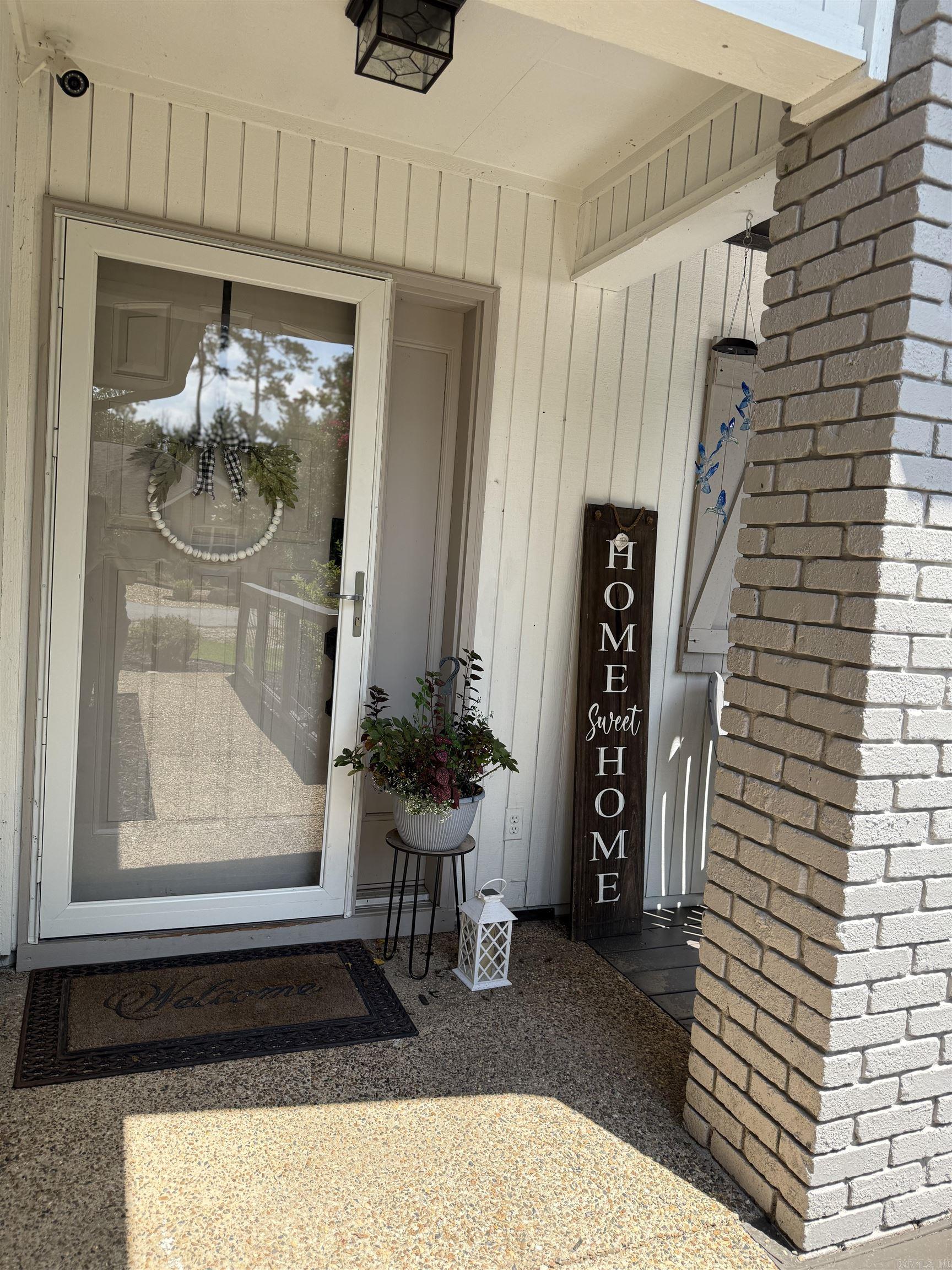 4 Huesca  Hot Springs Village, AR