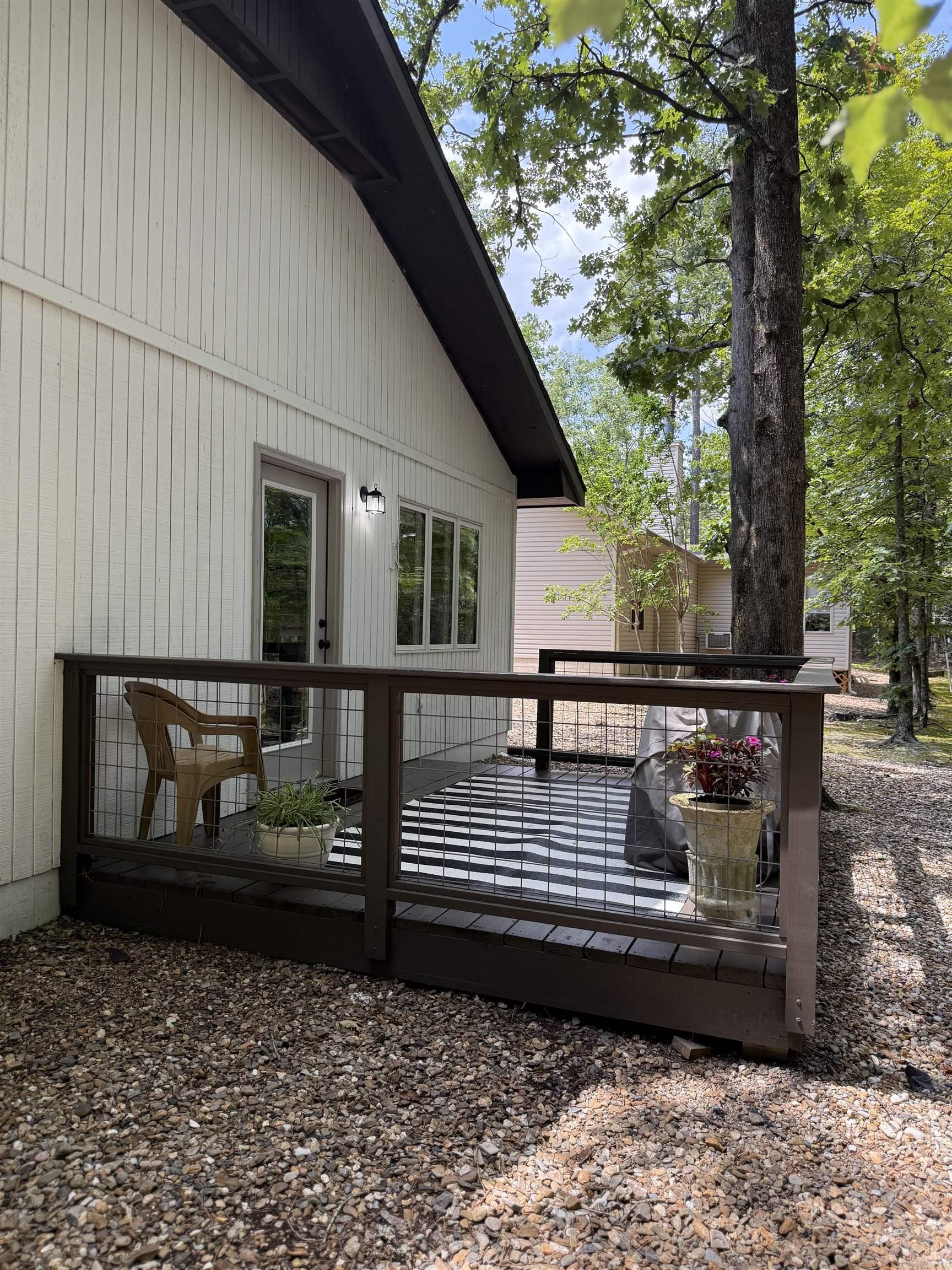 4 Huesca  Hot Springs Village, AR