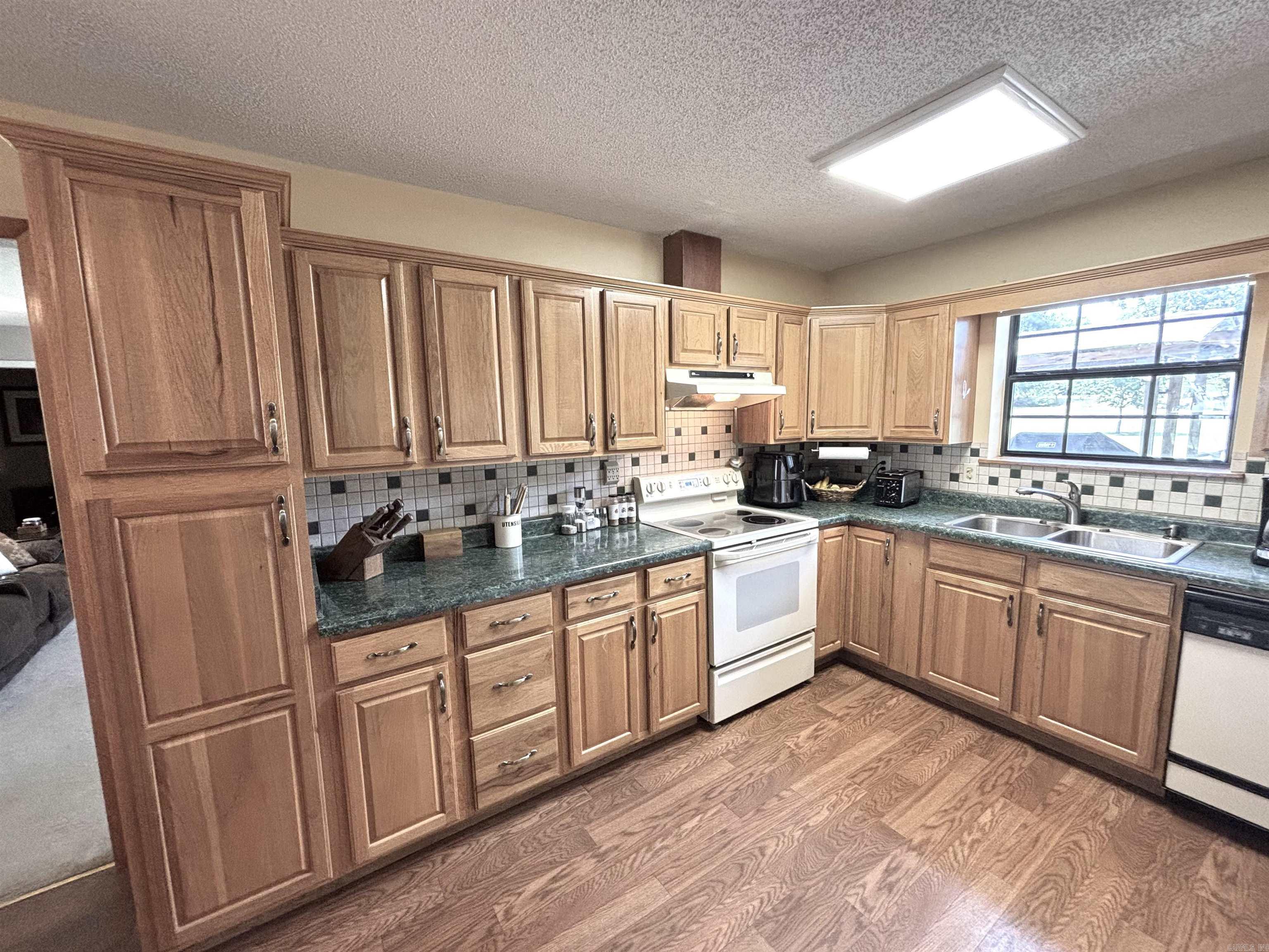32 Wilcox Rd  Greenbrier, AR
