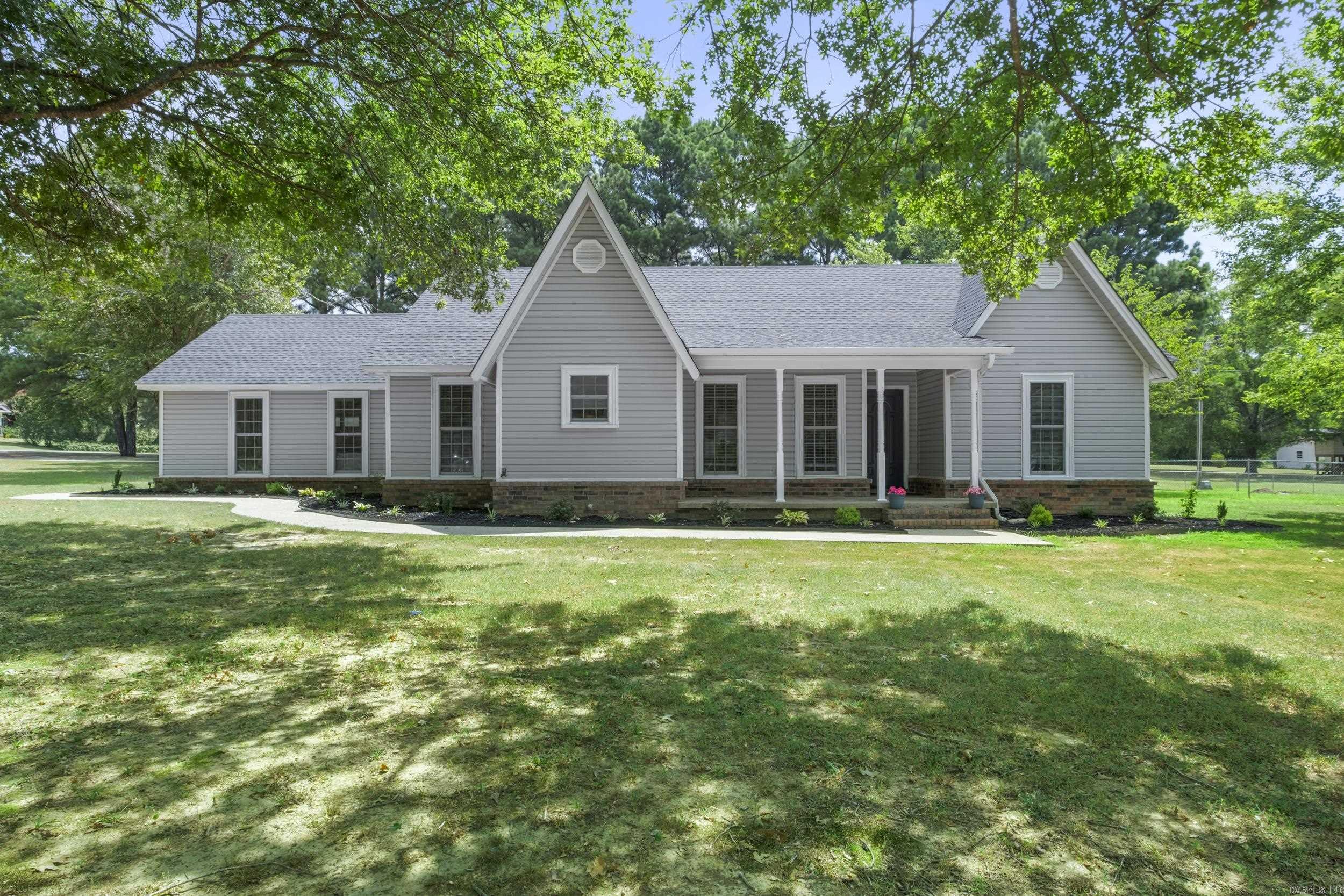 108 Green Valley Cr  Searcy, AR