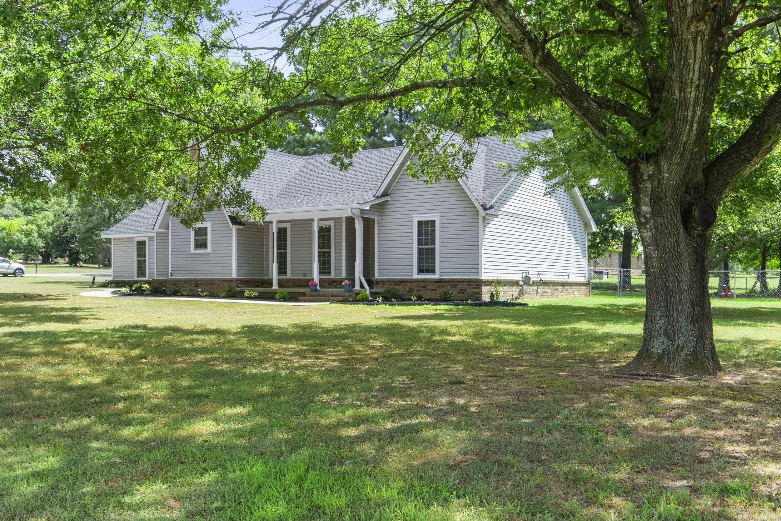108 Green Valley Cr  Searcy, AR