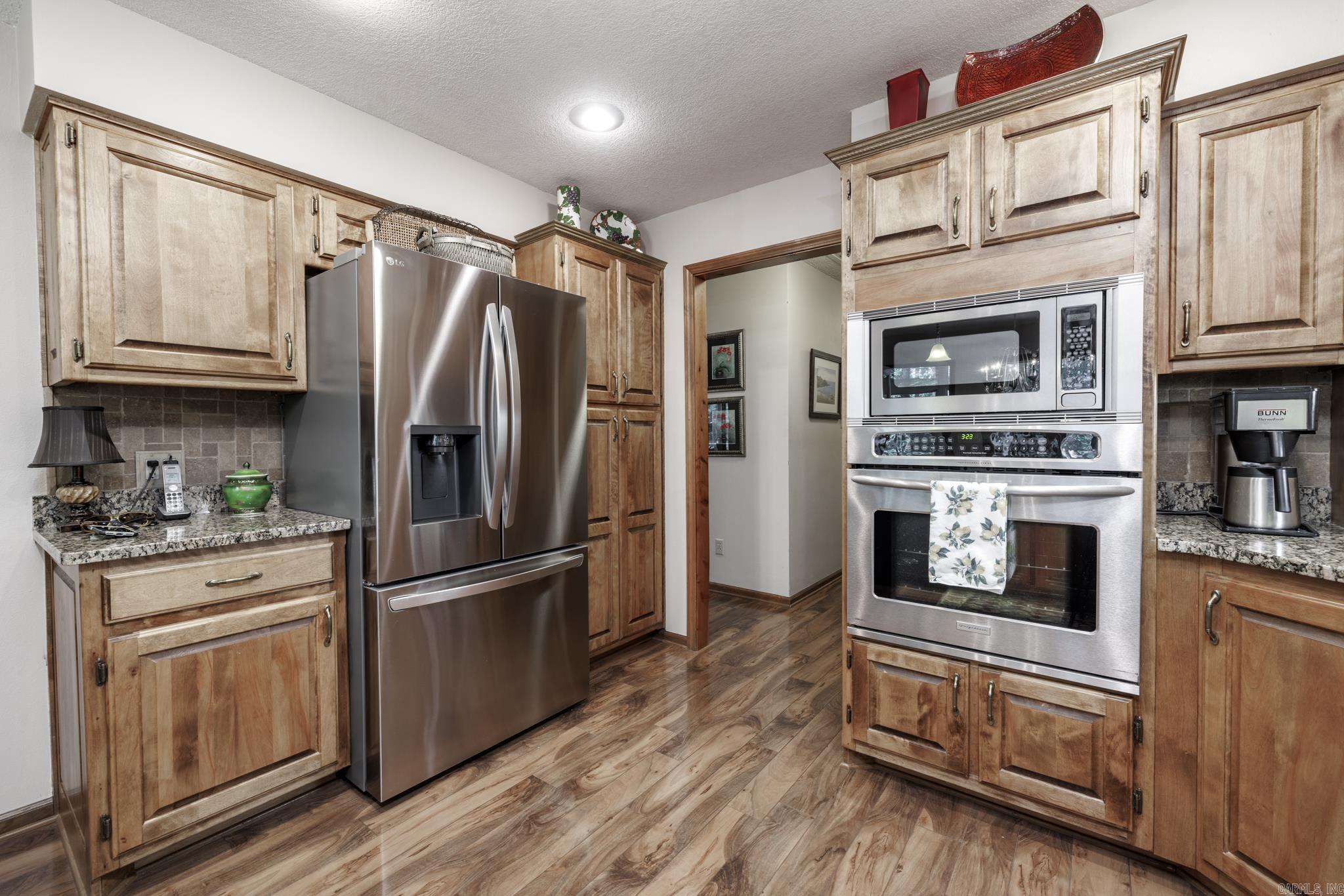 11 Mieres  Hot Springs Village, AR