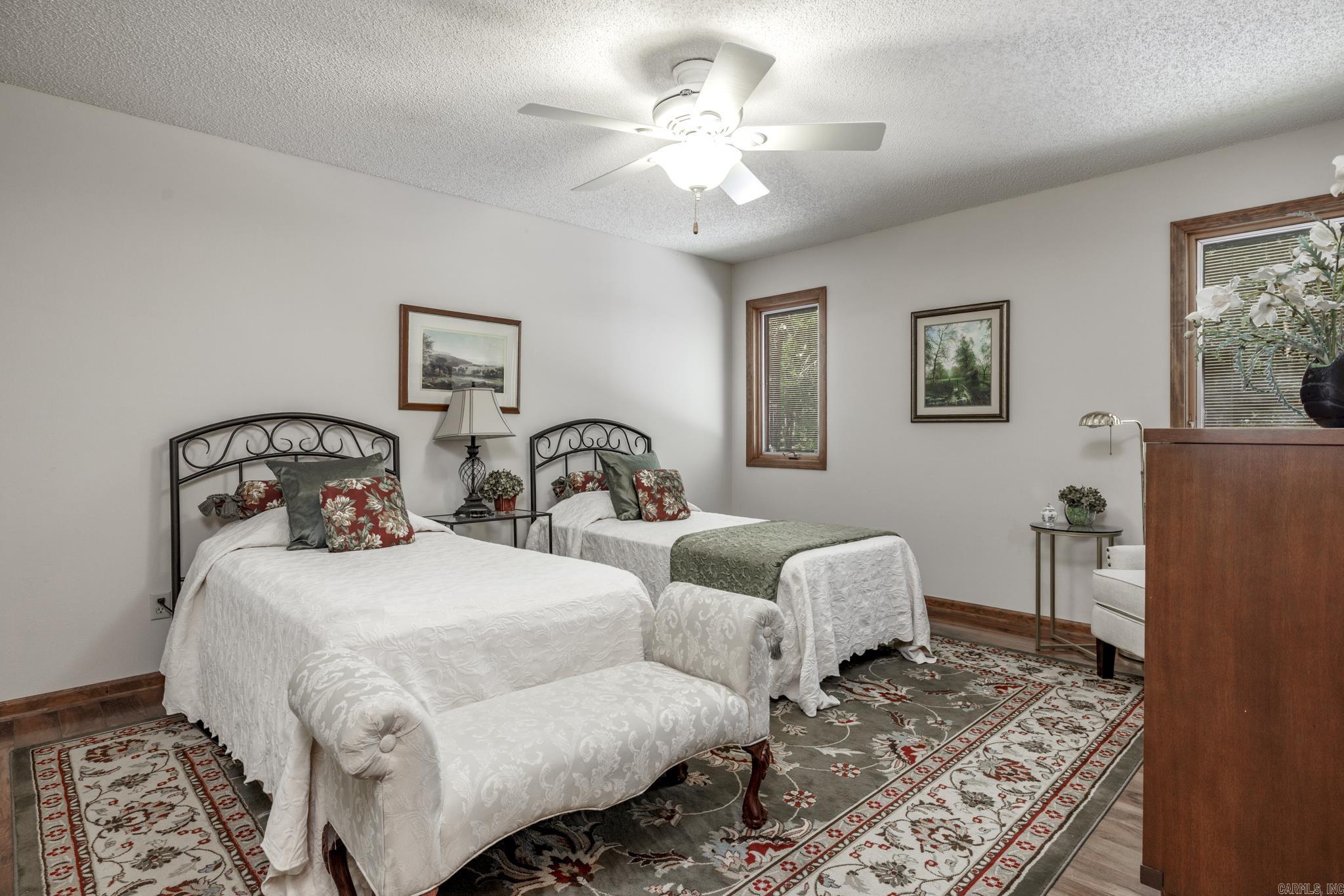 11 Mieres  Hot Springs Village, AR