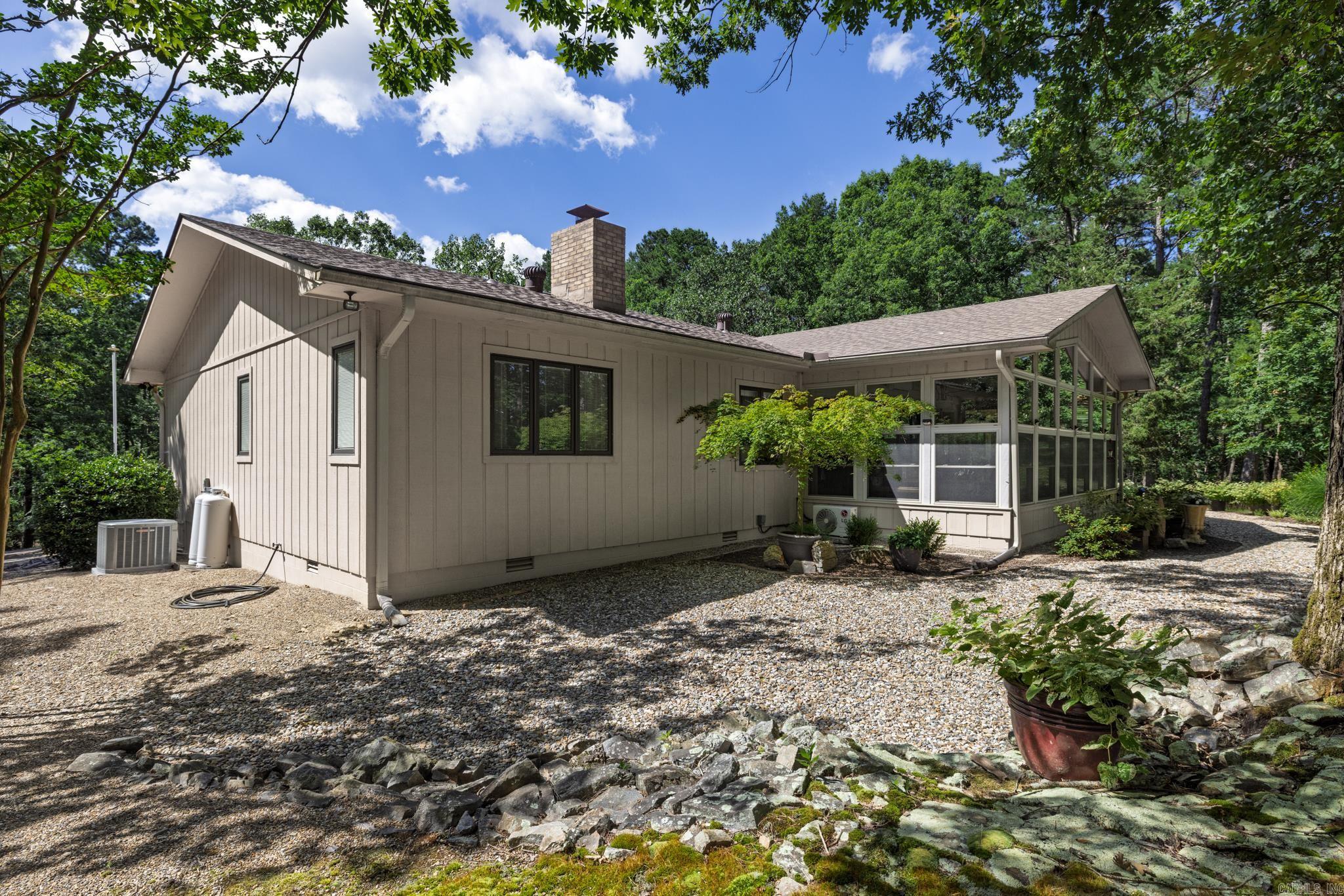 11 Mieres  Hot Springs Village, AR