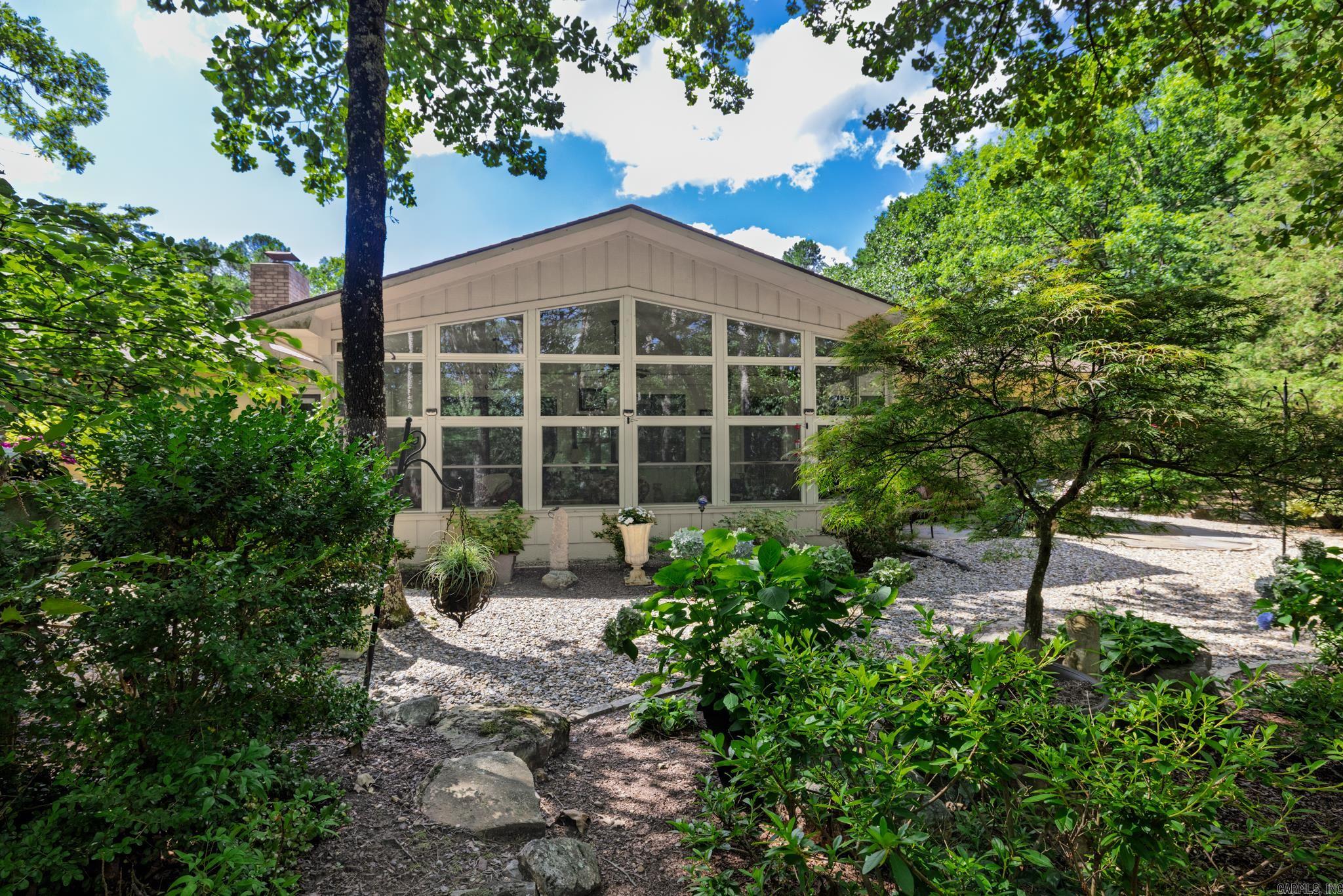 11 Mieres  Hot Springs Village, AR