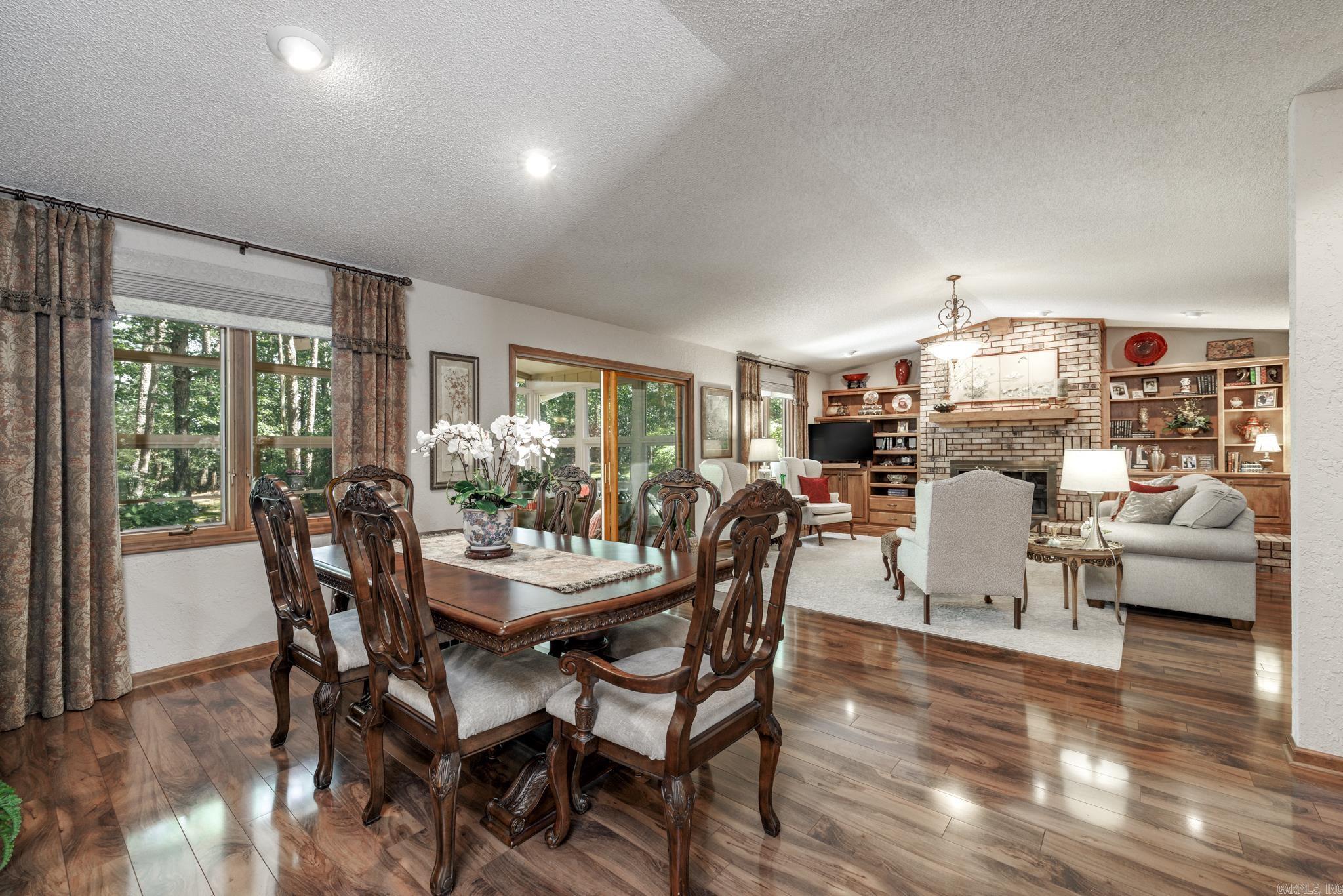11 Mieres  Hot Springs Village, AR