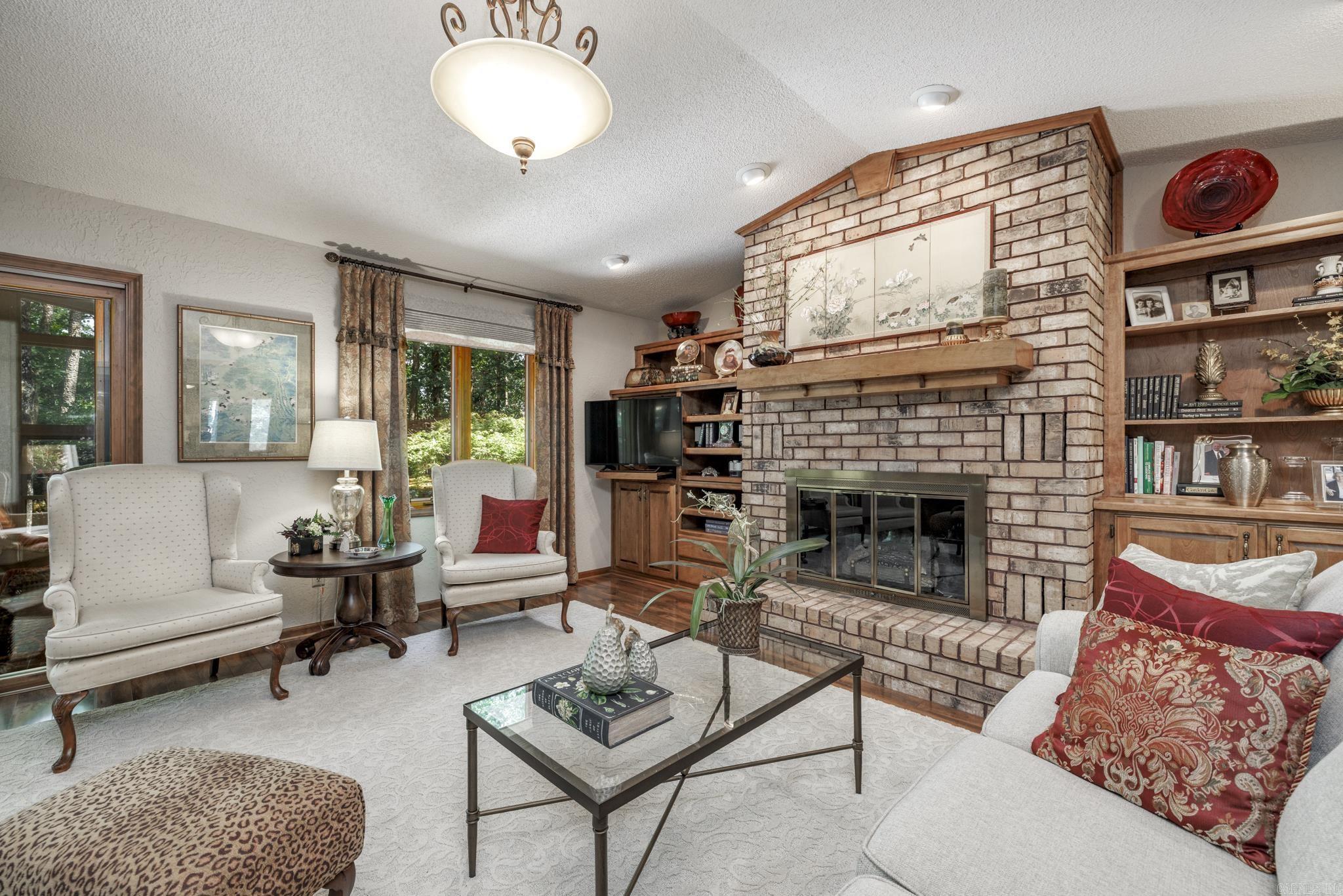 11 Mieres  Hot Springs Village, AR