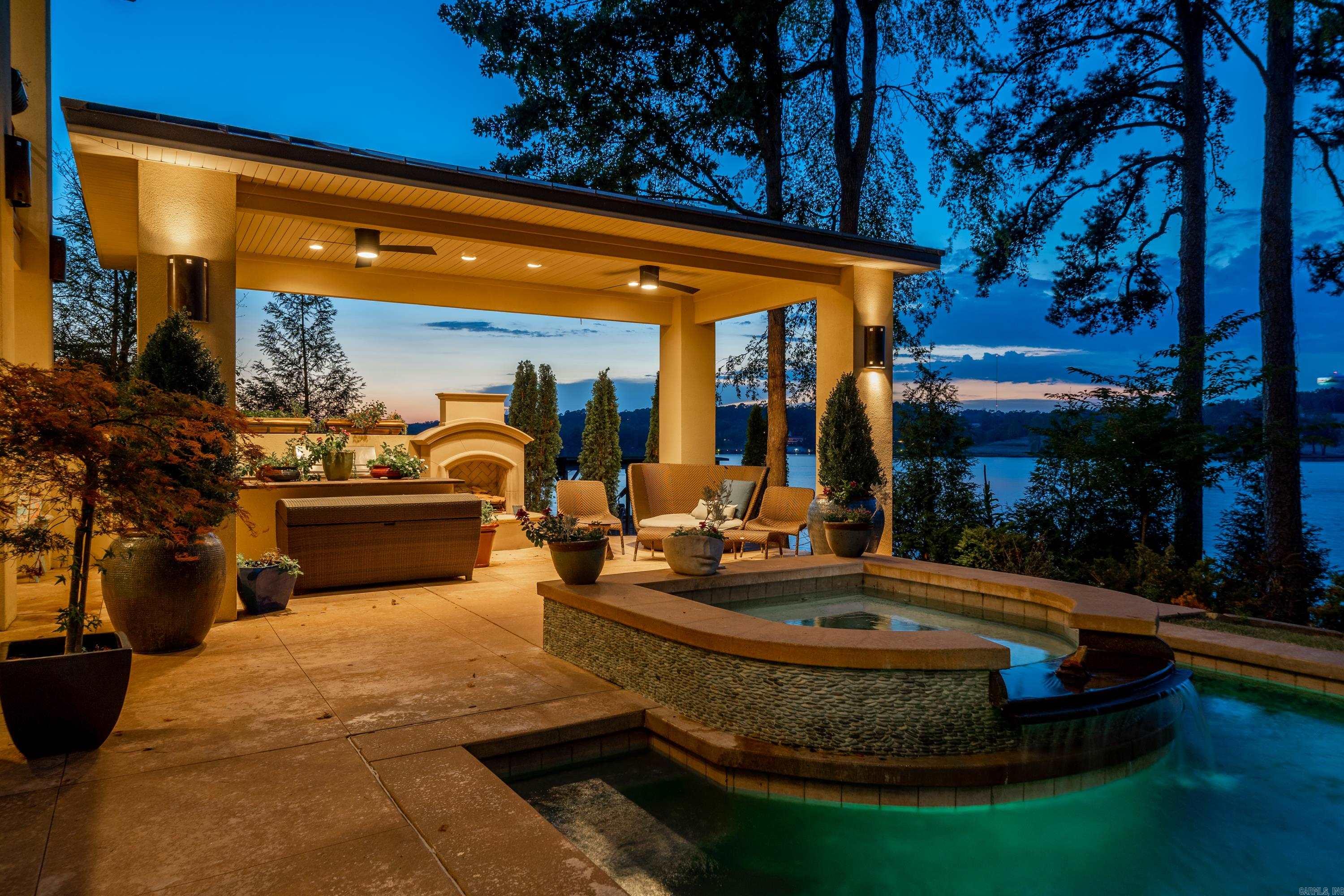 720 Bayshore  Hot Springs, AR