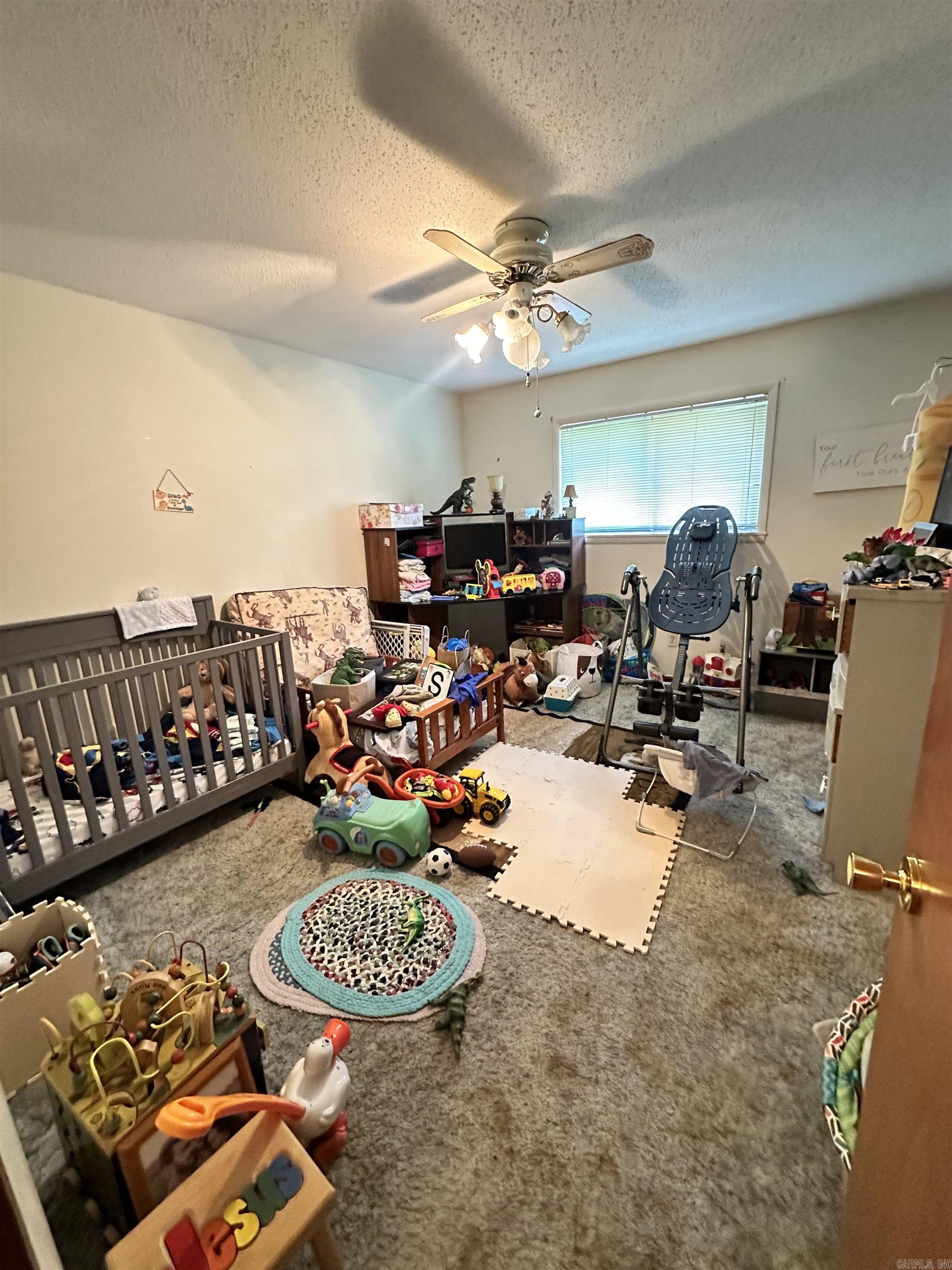 2605 W Commercial  Ozark, AR
