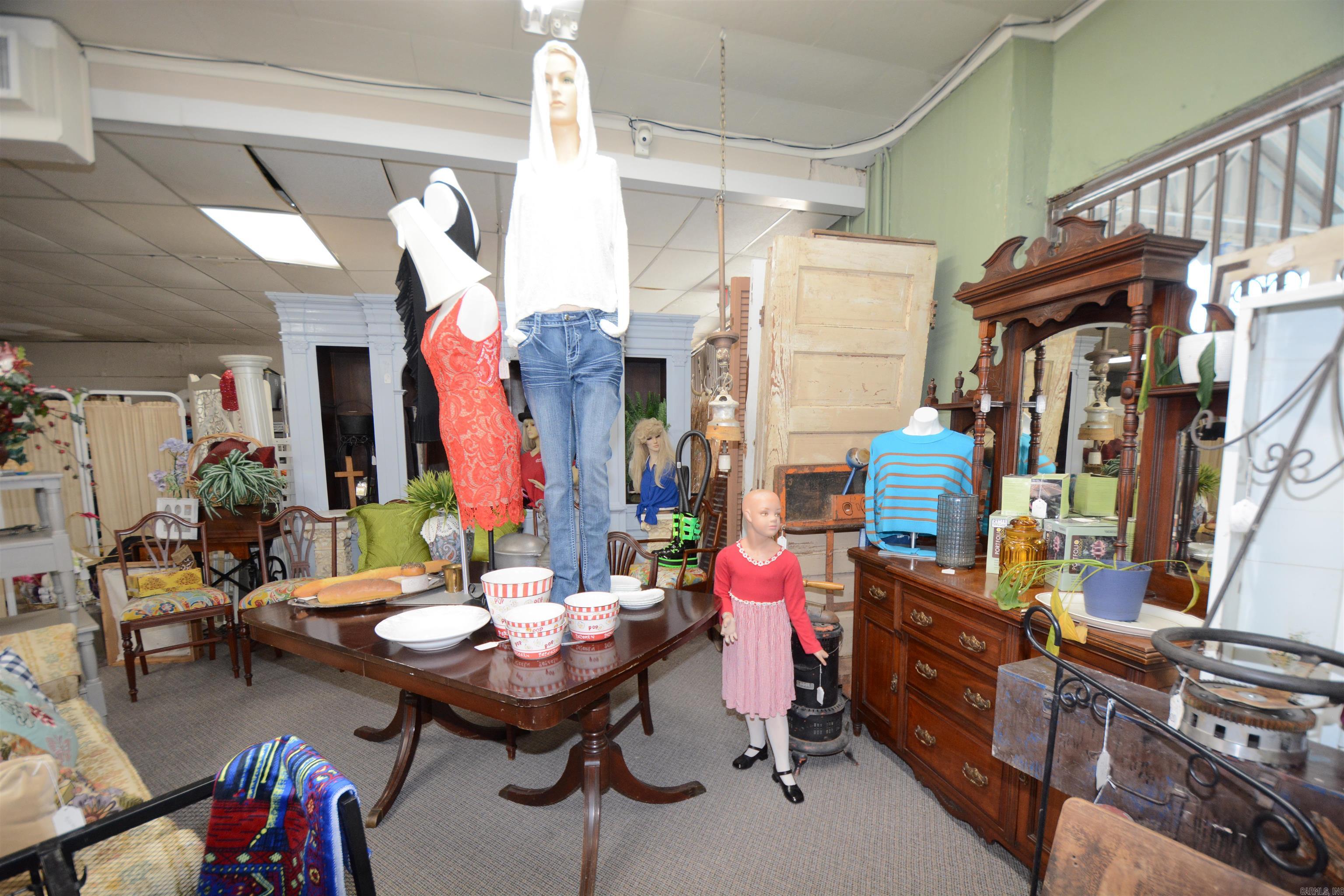 1819 CENTRAL 1823 CENTRAL Hot Springs, AR