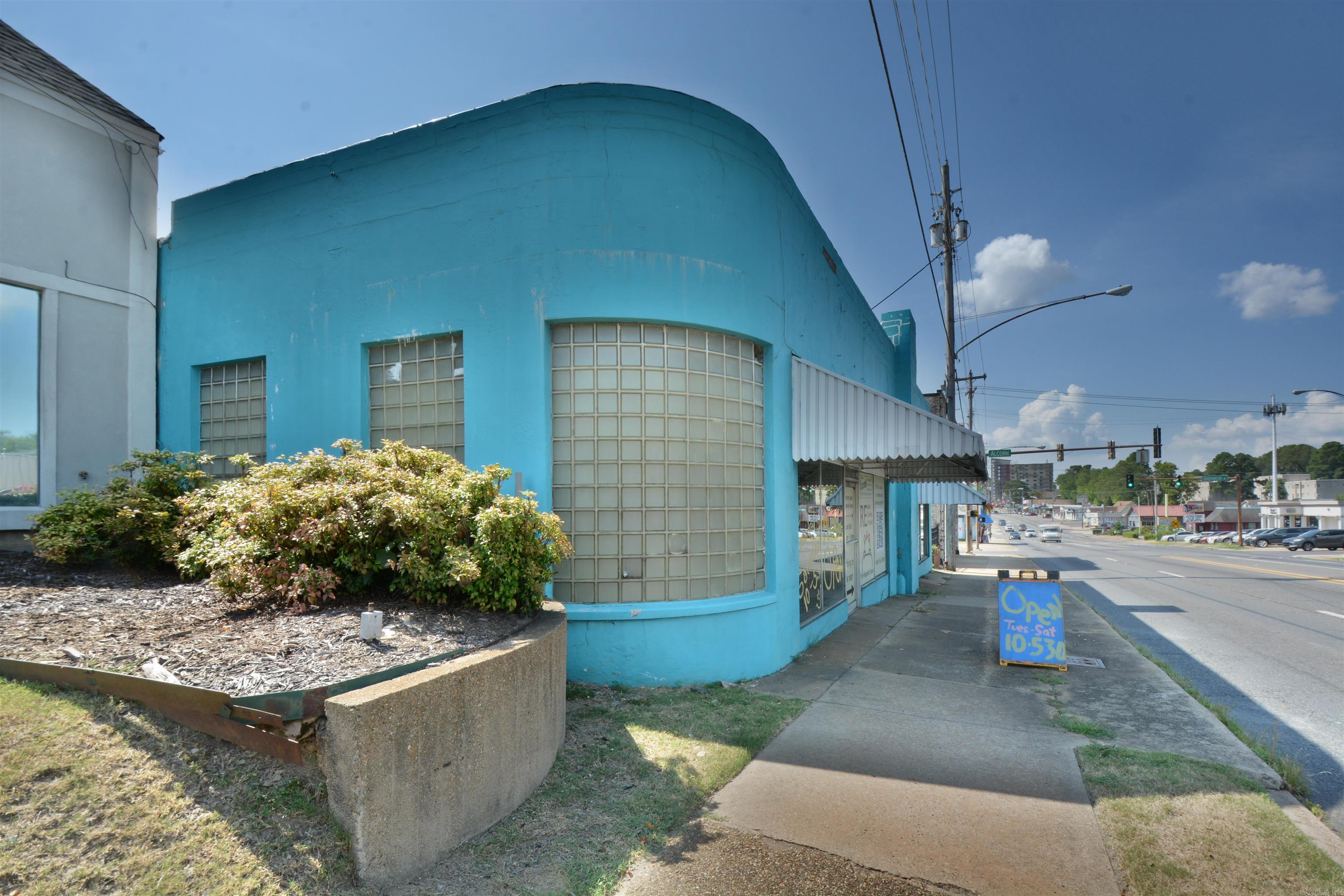 1819 CENTRAL 1823 CENTRAL Hot Springs, AR