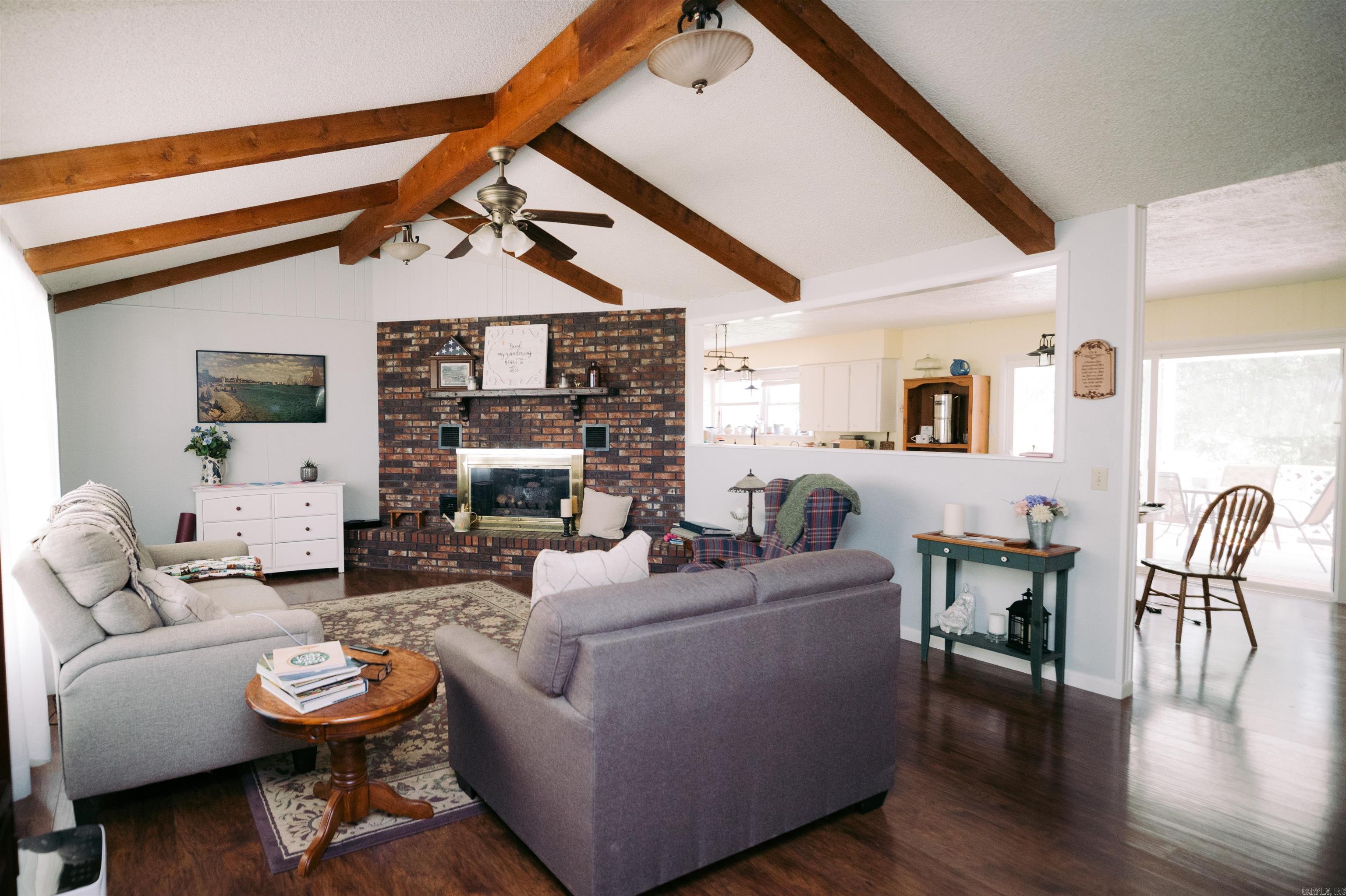 2504 Joe Holt  Everton, AR