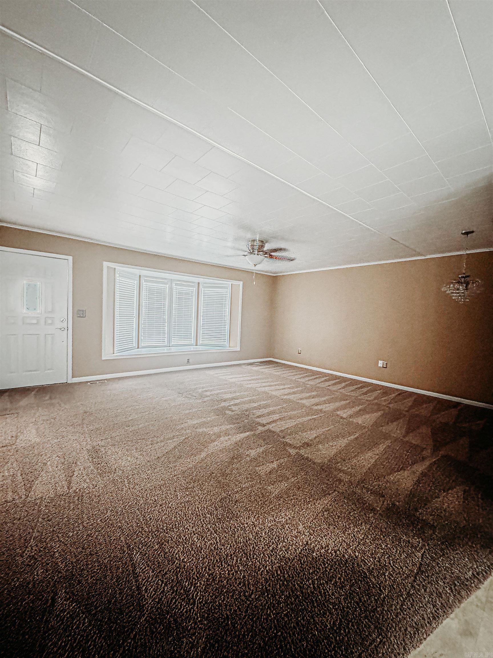 1290 W North  Piggott, AR
