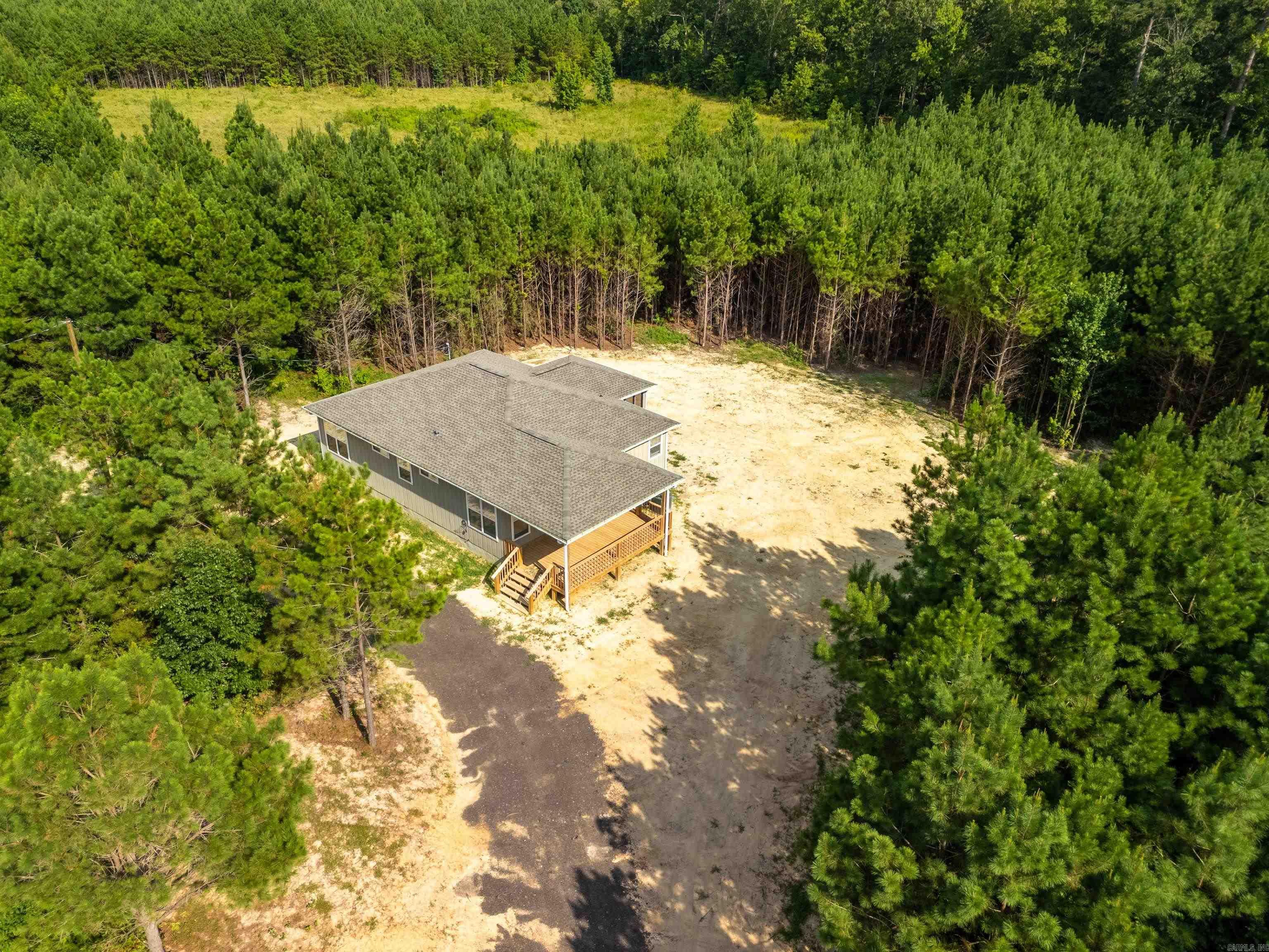 821 Estell  Bonnerdale, AR