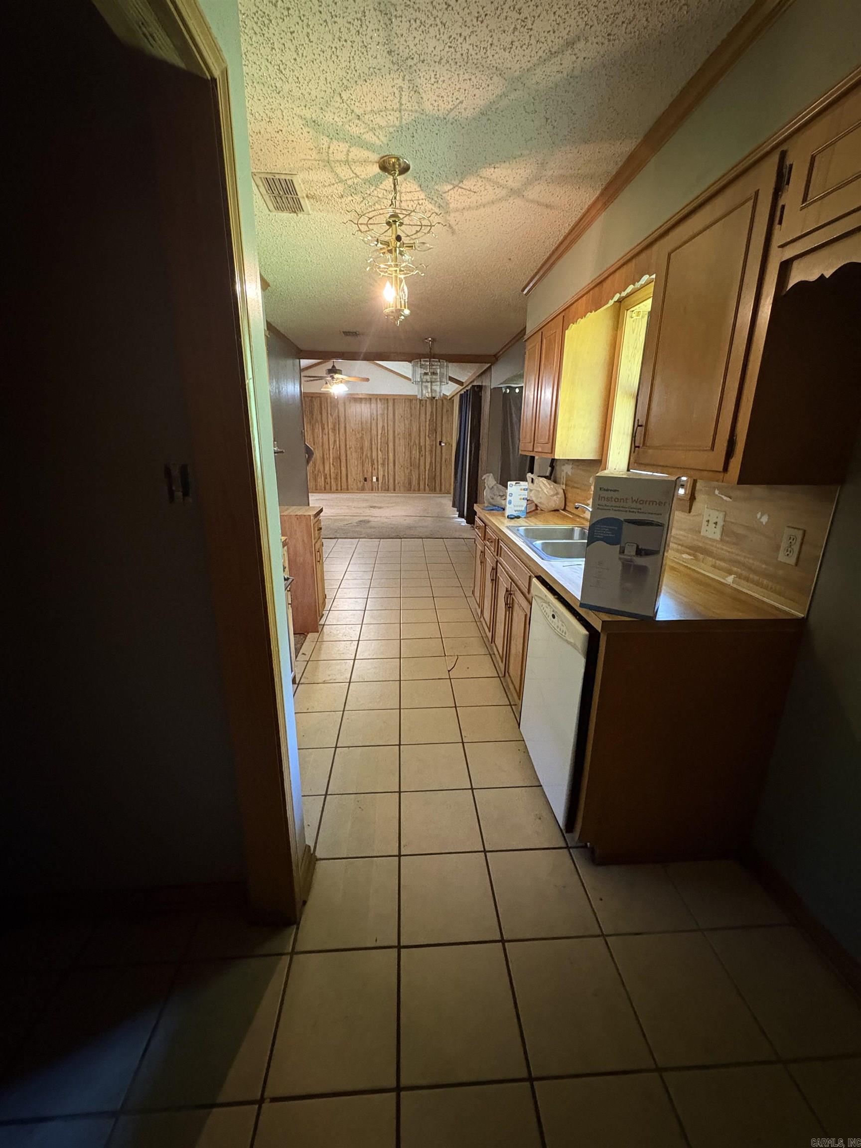 6600 S Mulberry Street Pine Bluff, AR 71603