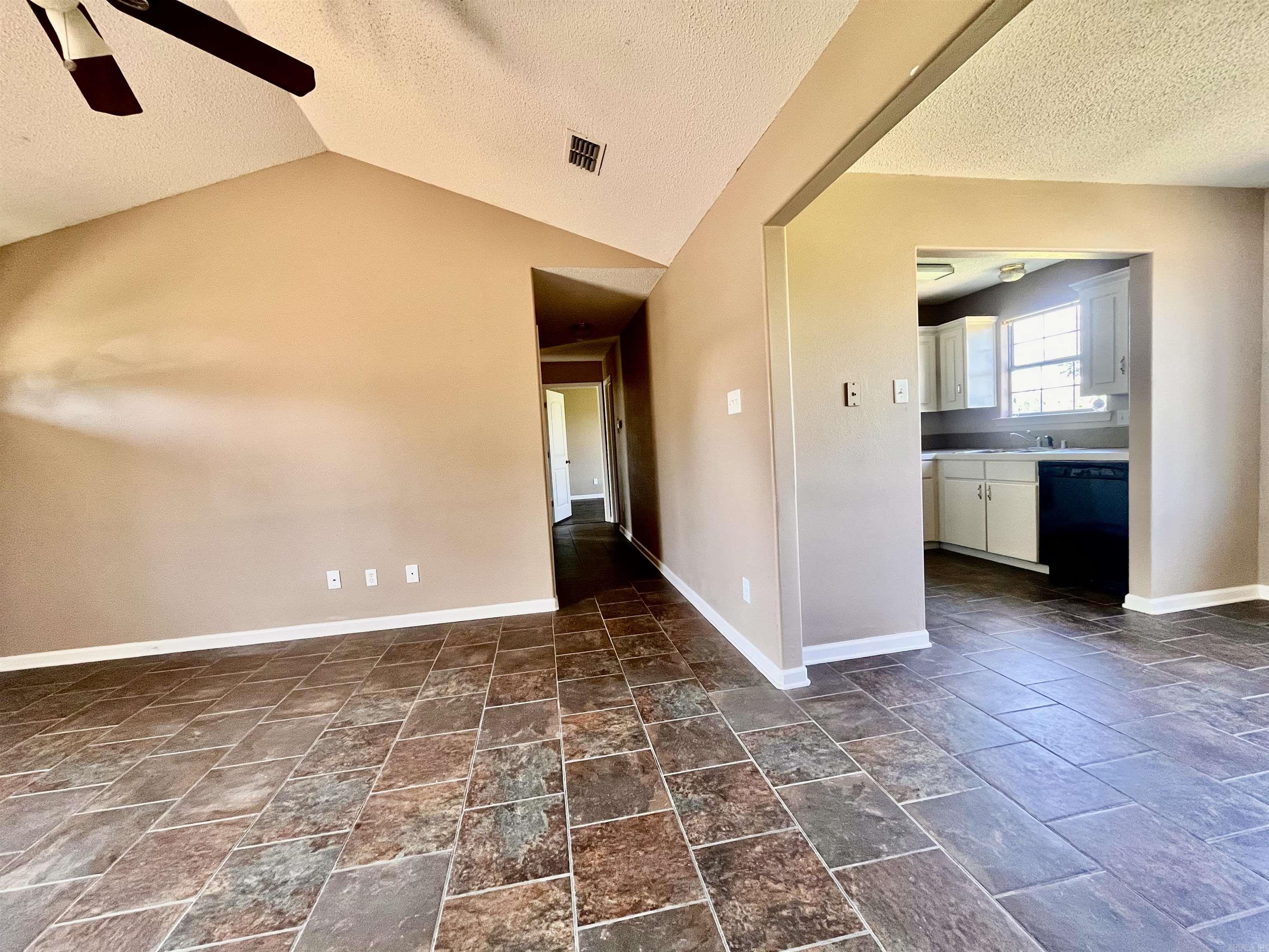 1035 Tori  Beebe, AR