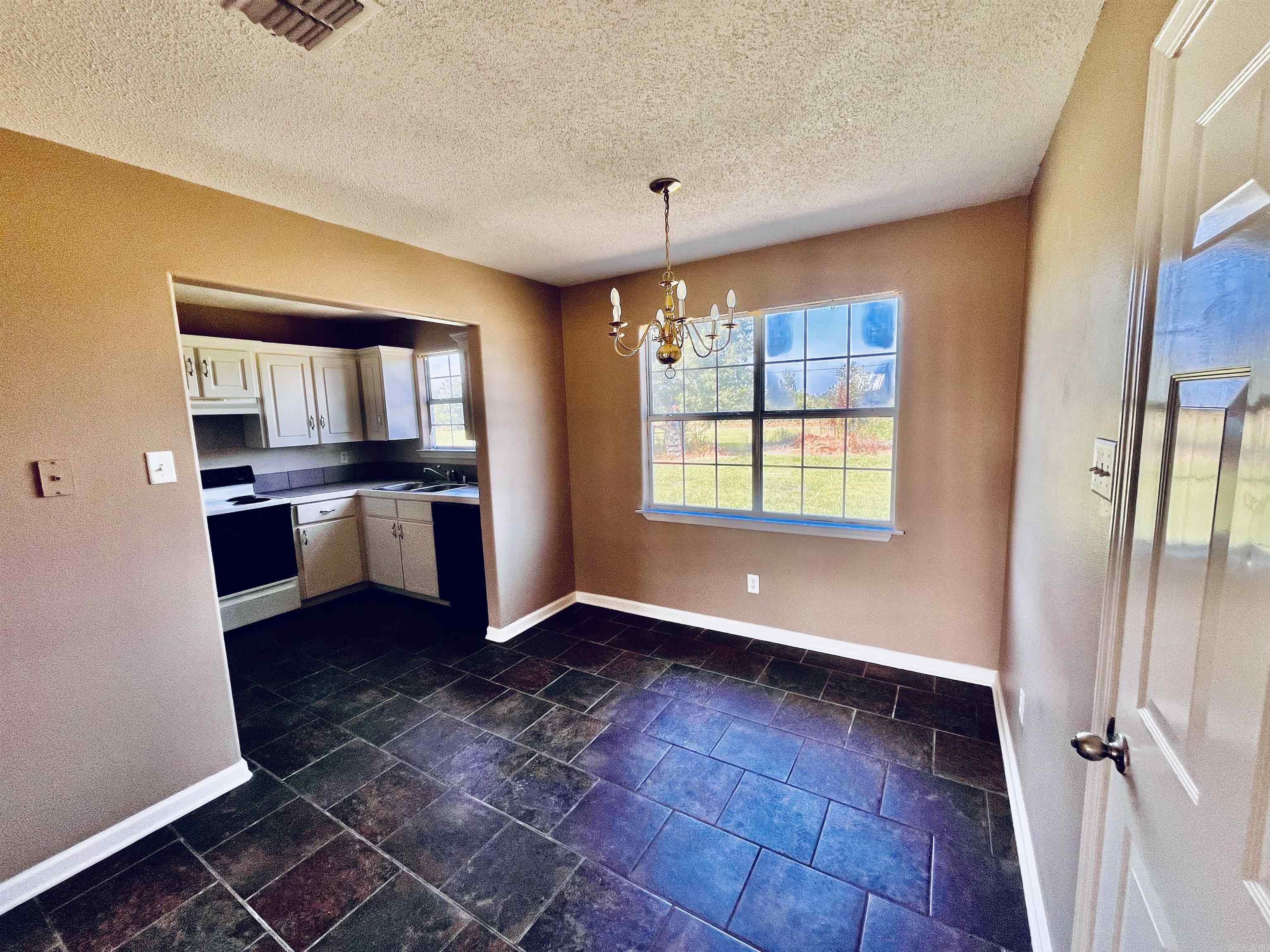 1035 Tori  Beebe, AR