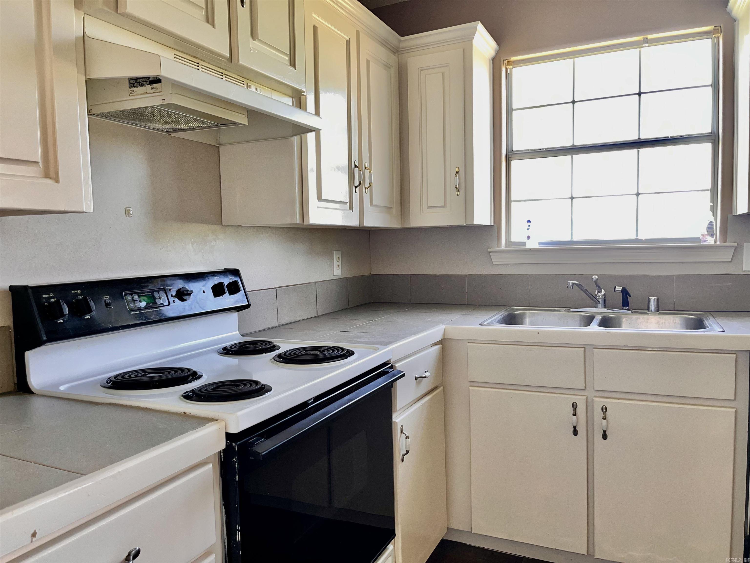 1035 Tori  Beebe, AR