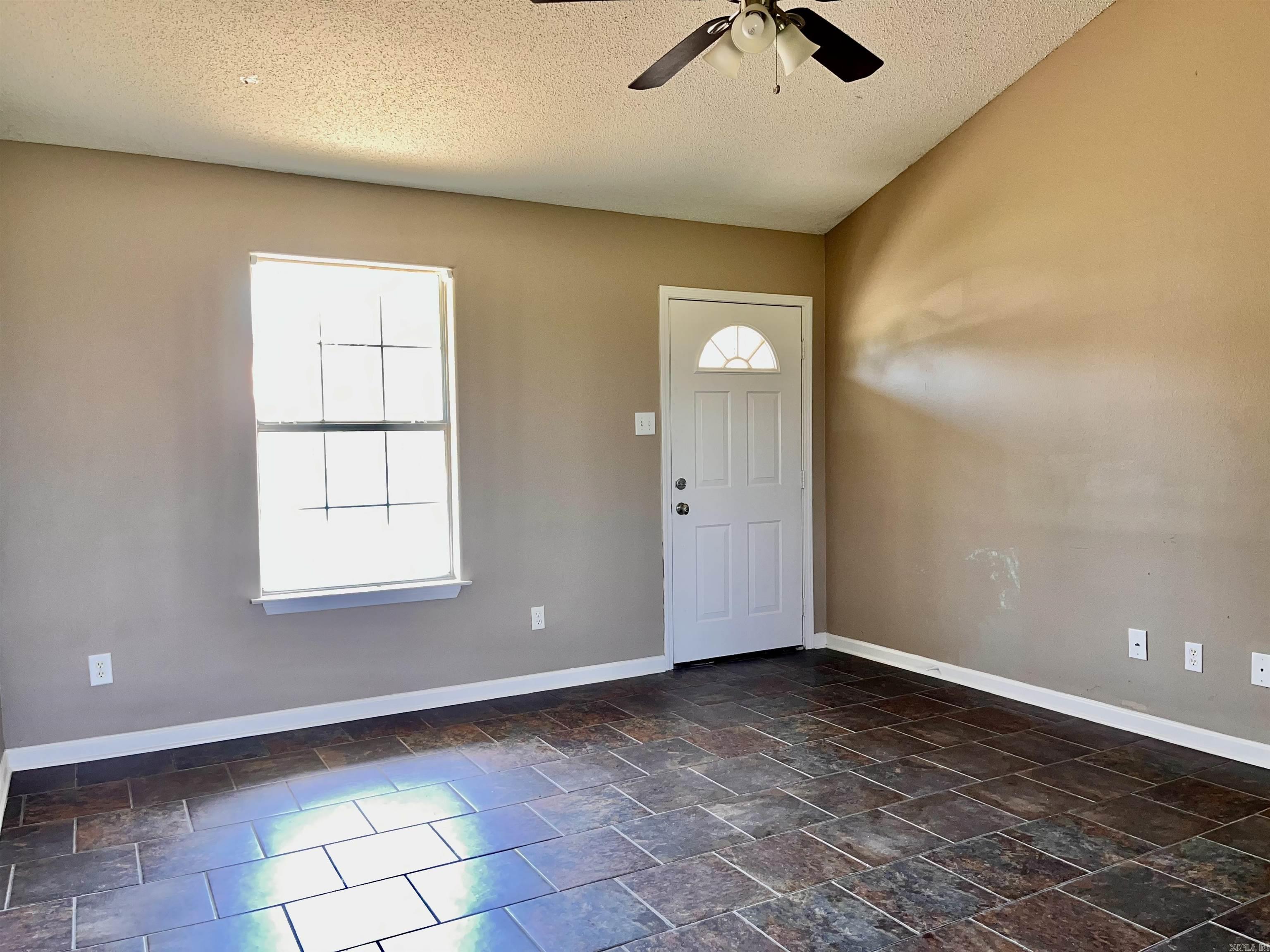 1035 Tori  Beebe, AR