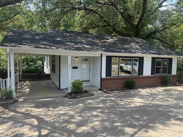 1604 N University  Little Rock, AR