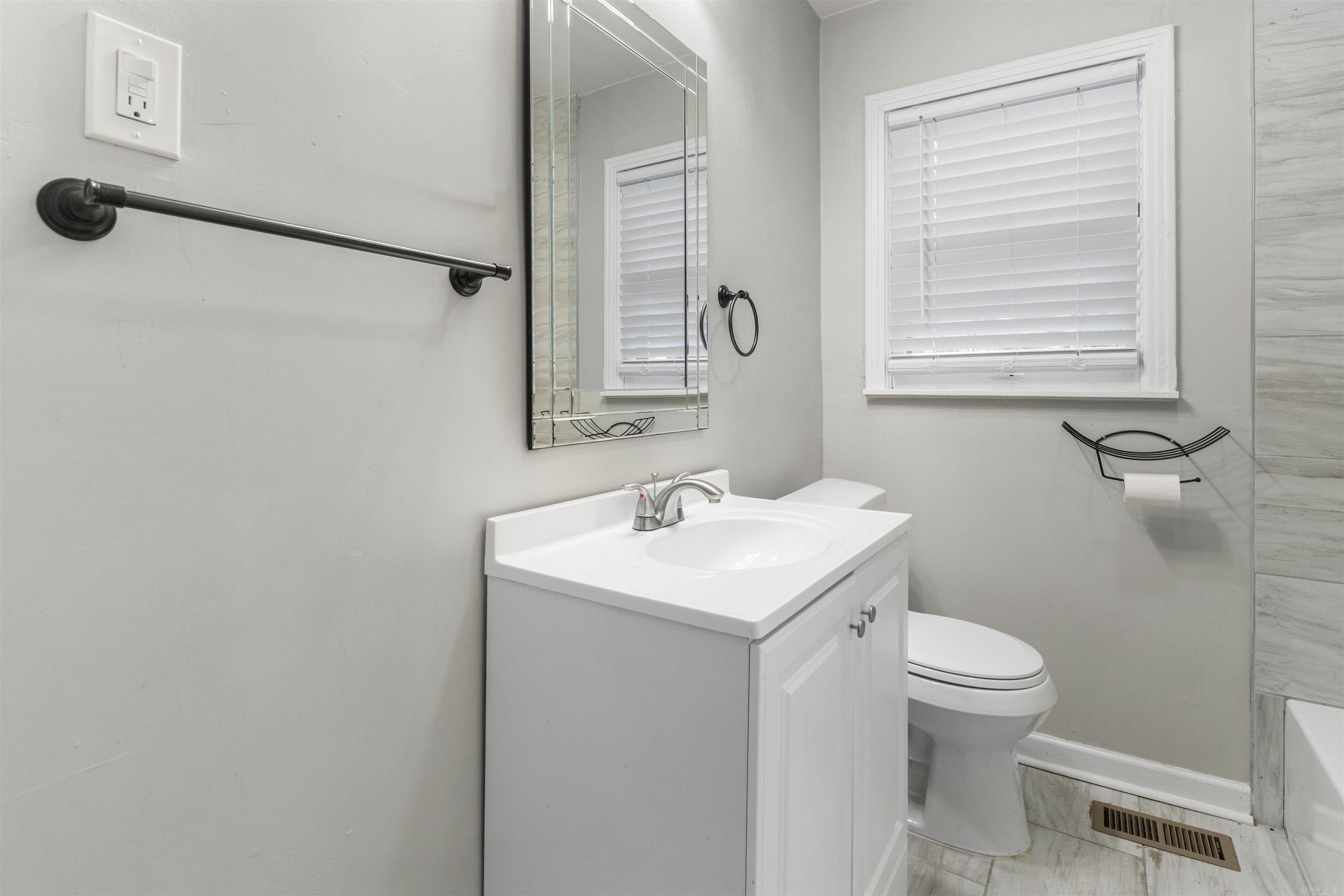1604 N University  Little Rock, AR