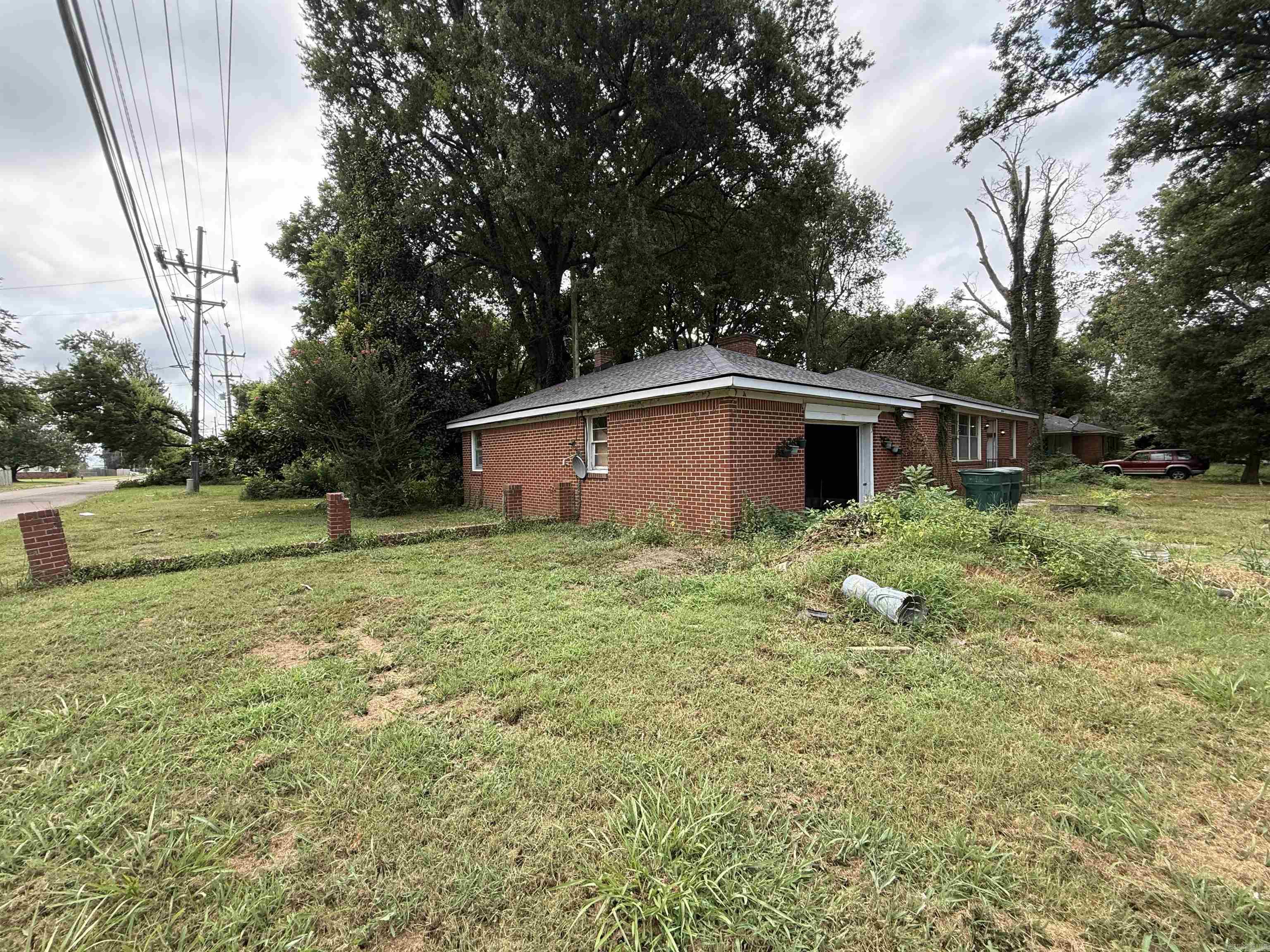 910 N Ruddle  Blytheville, AR