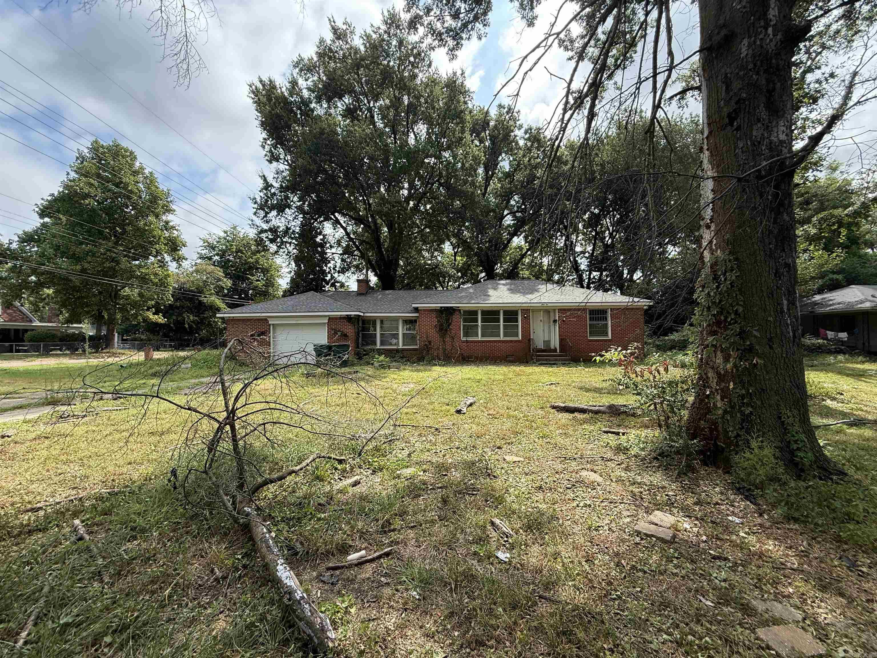 910 N Ruddle  Blytheville, AR