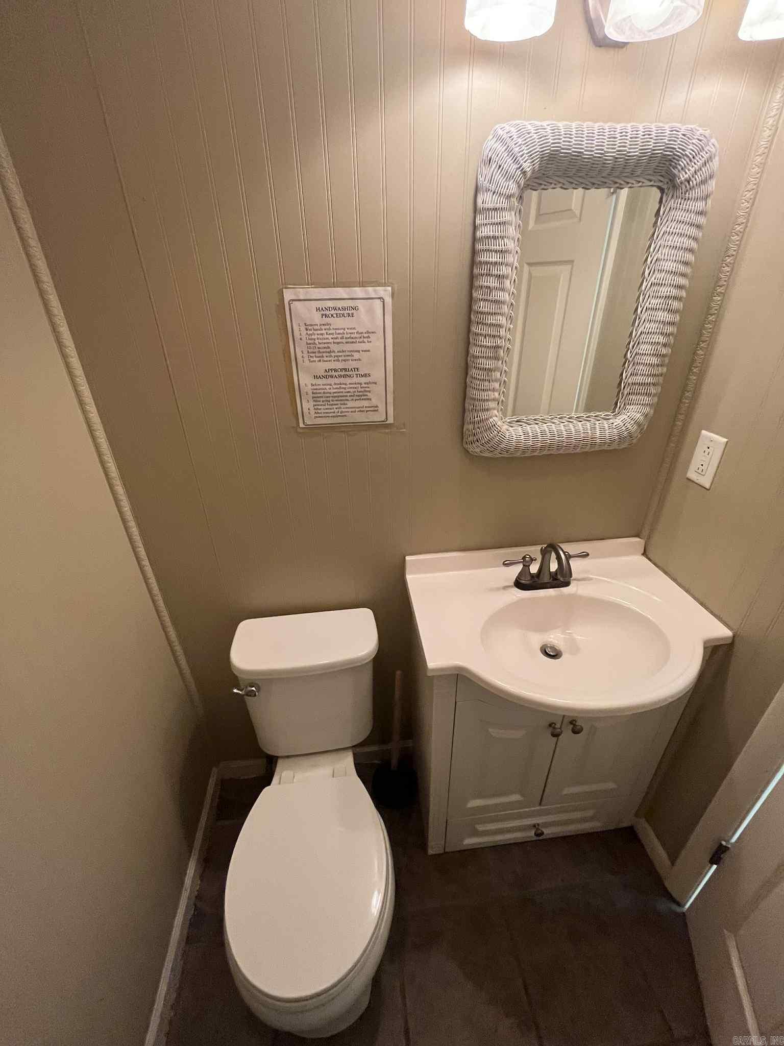 602 Dequeen St.  Mena, AR