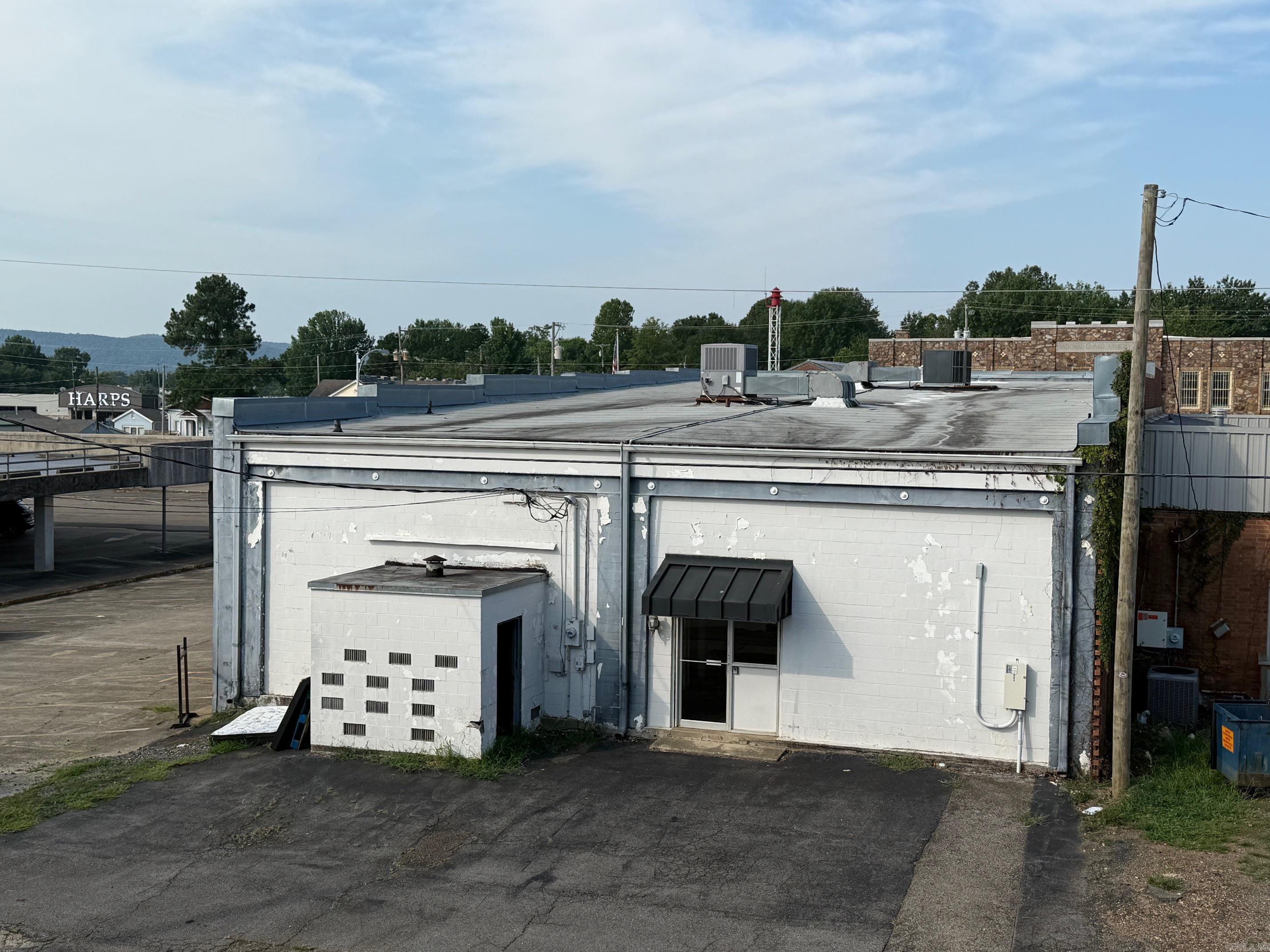 602 Dequeen St.  Mena, AR