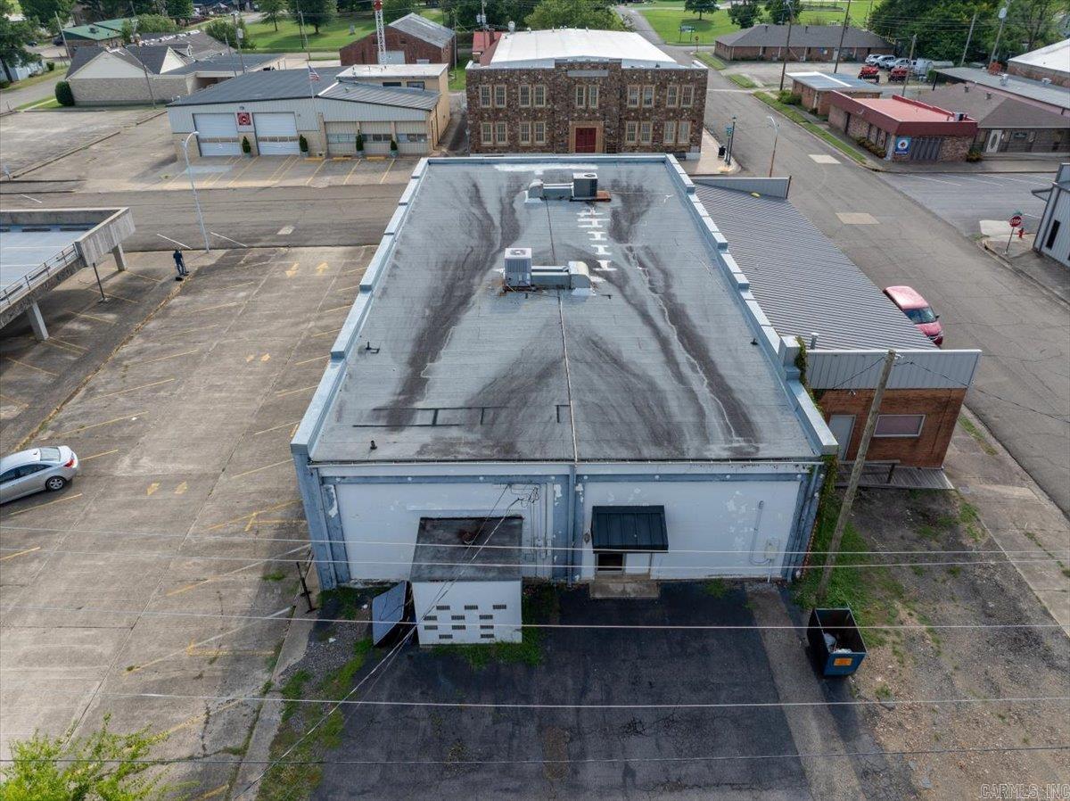 602 Dequeen St.  Mena, AR