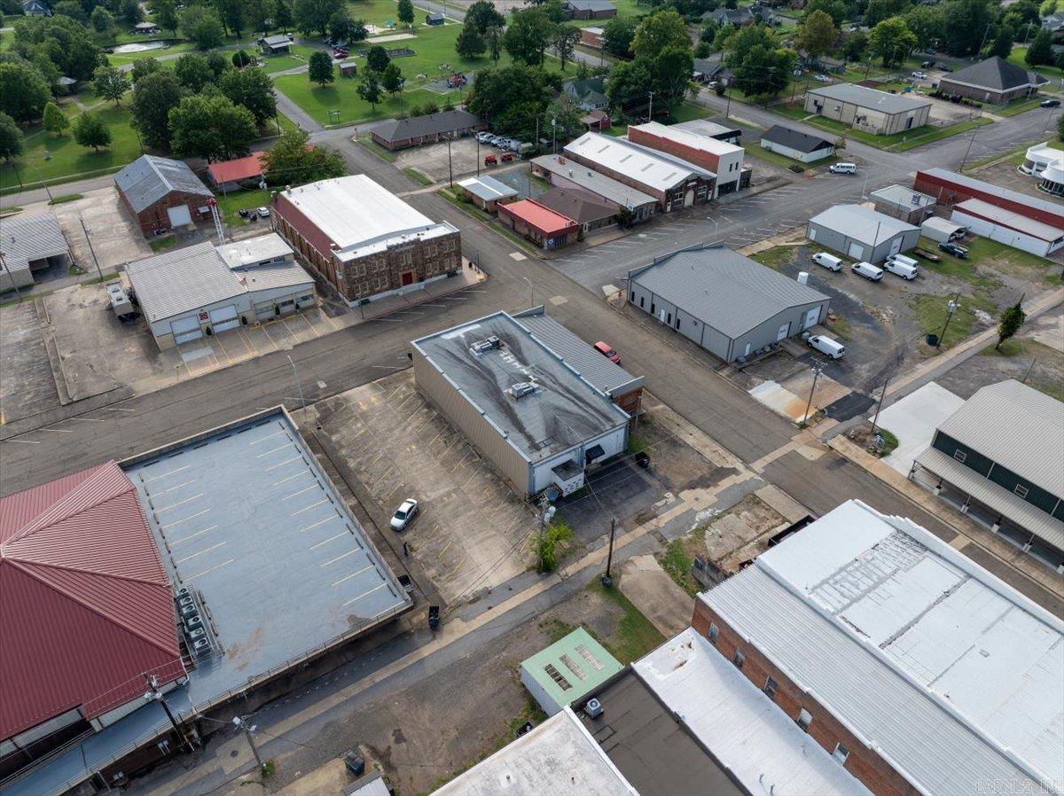 602 Dequeen St.  Mena, AR