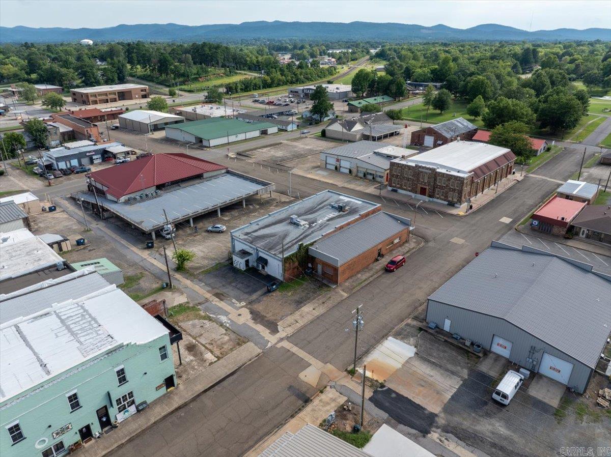 602 Dequeen St.  Mena, AR